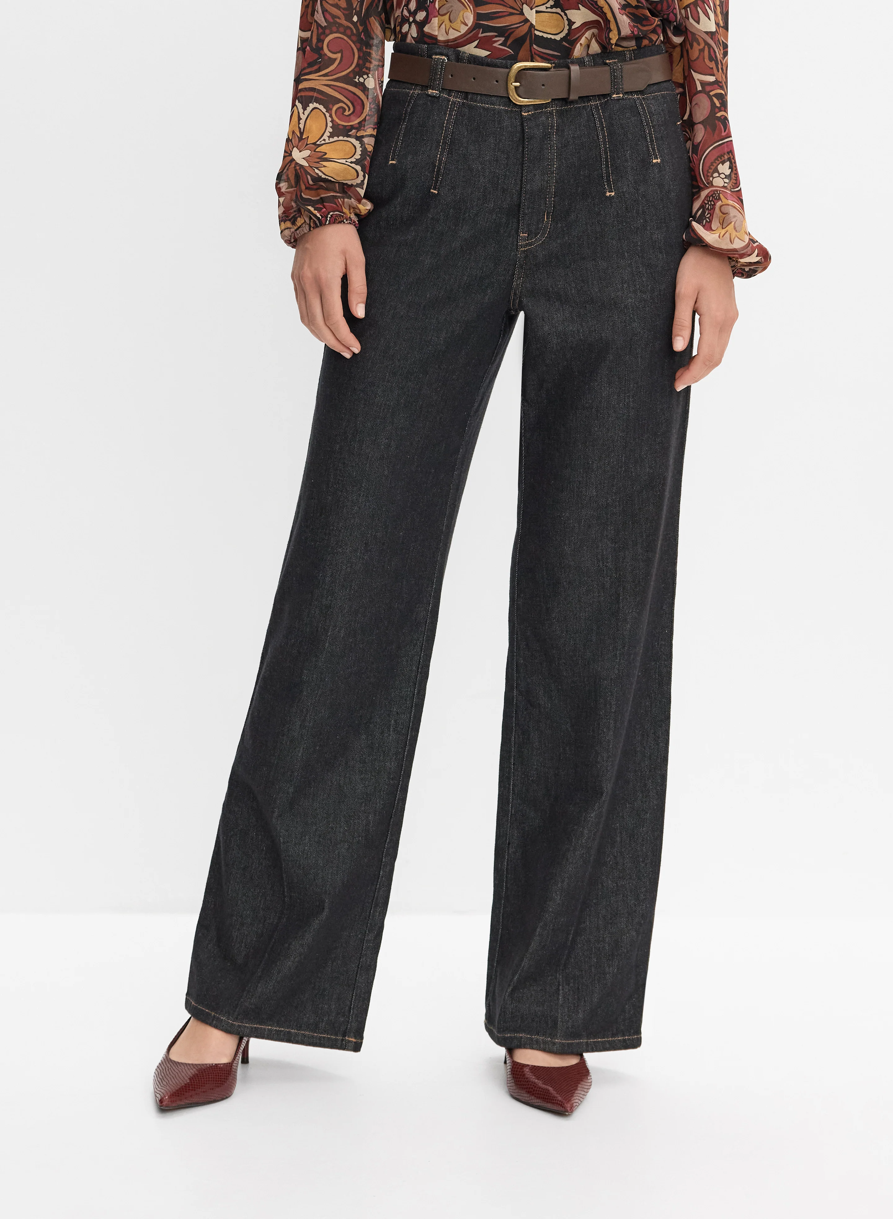 Belted Wide-Leg Jeans