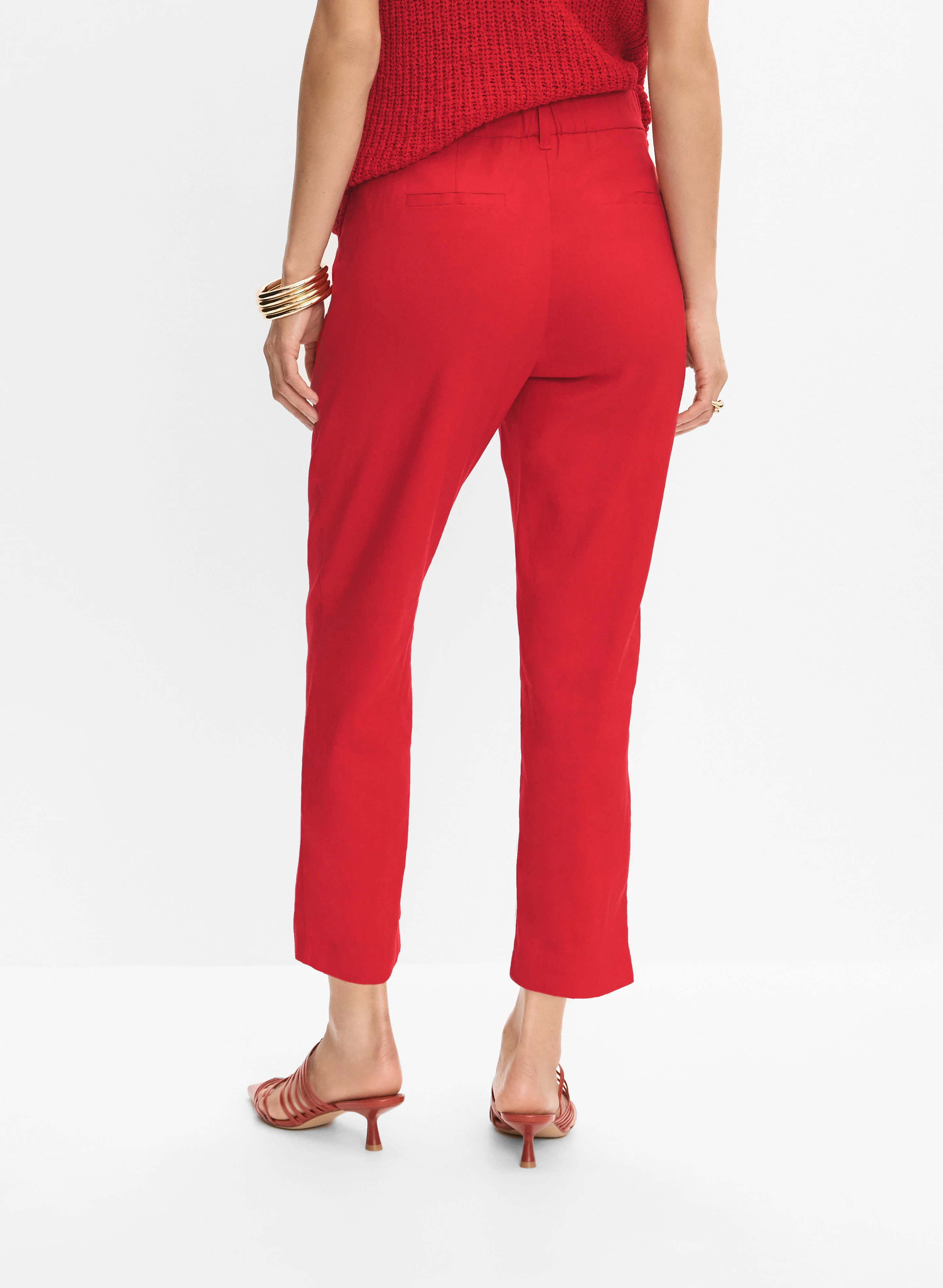 Linen-Blend Capris