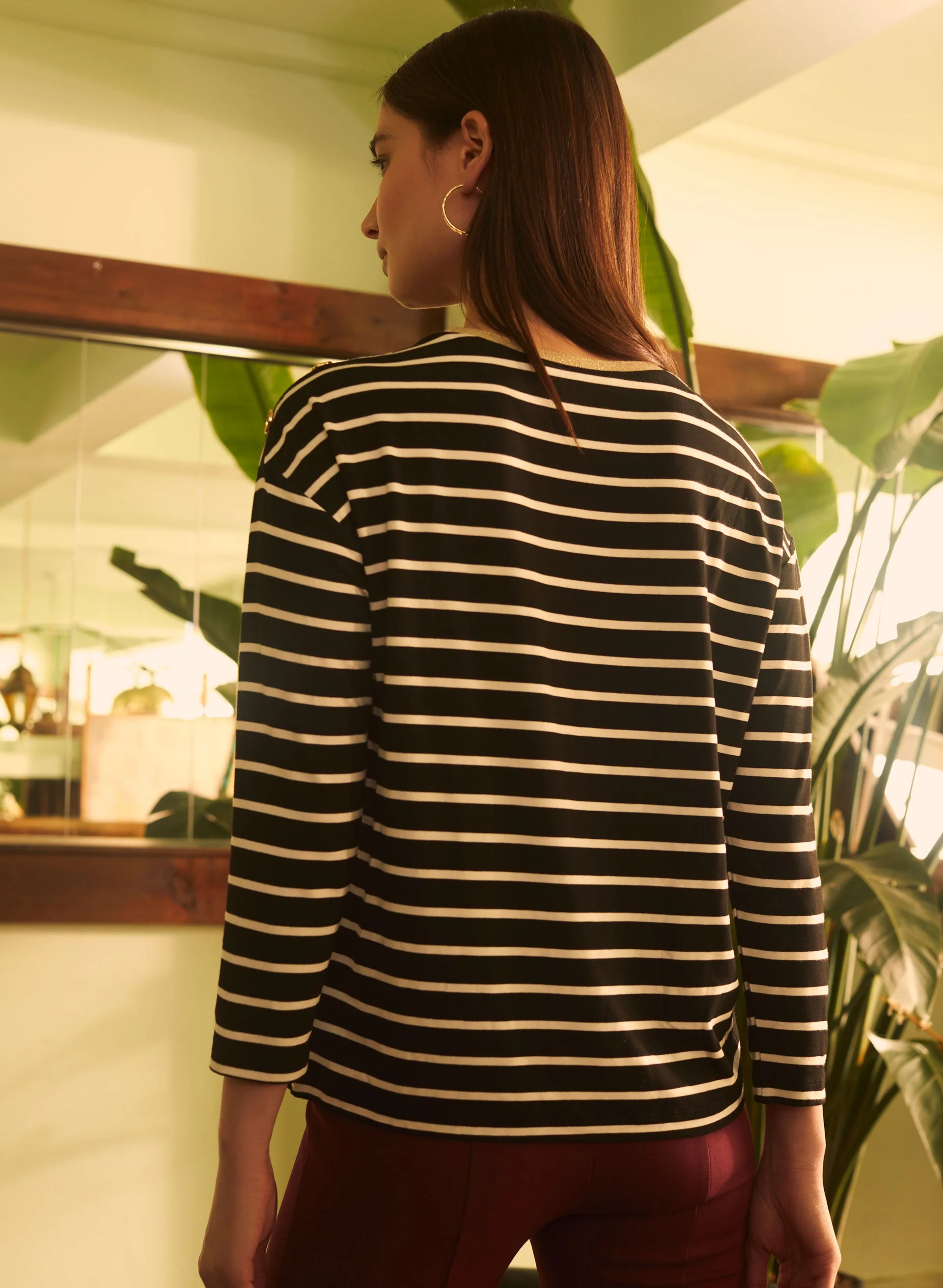 14330-stripe-print-3-4-sleeve-tee-4.webp Stripe Print 3/4 Sleeve Tee