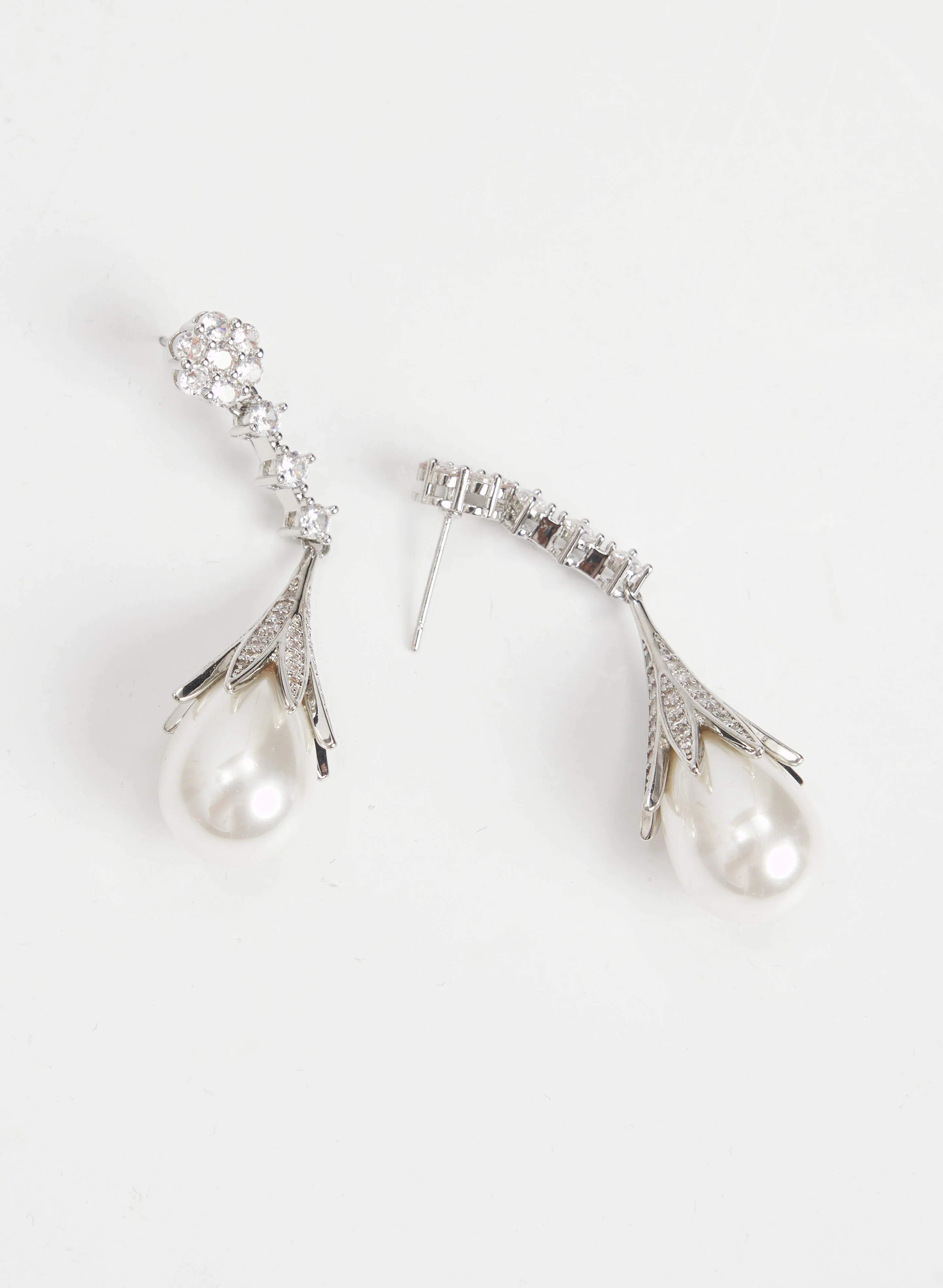 Pearl Pendant Earrings