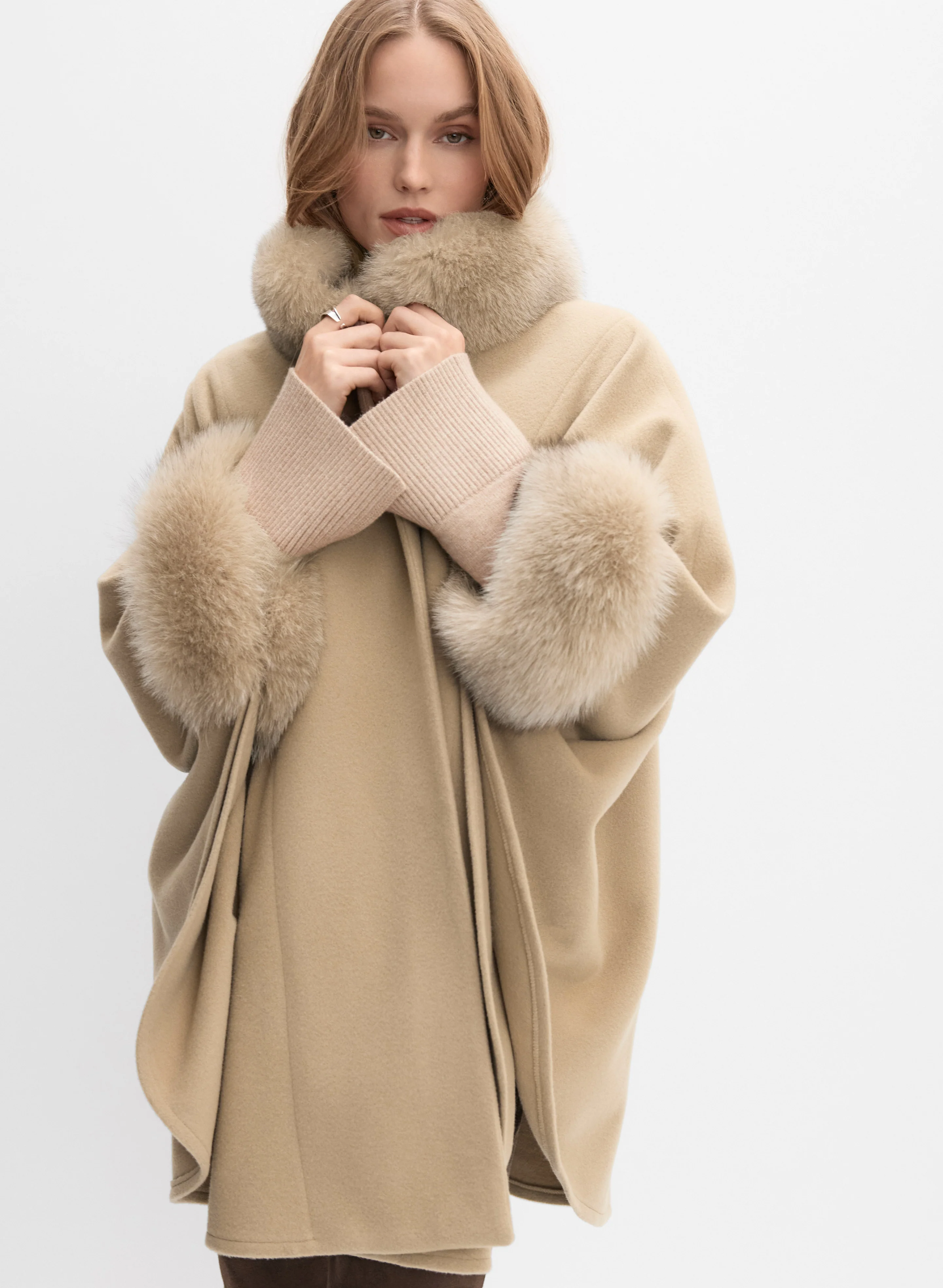 Mallia - Fur Trim Wool-Blend Cape