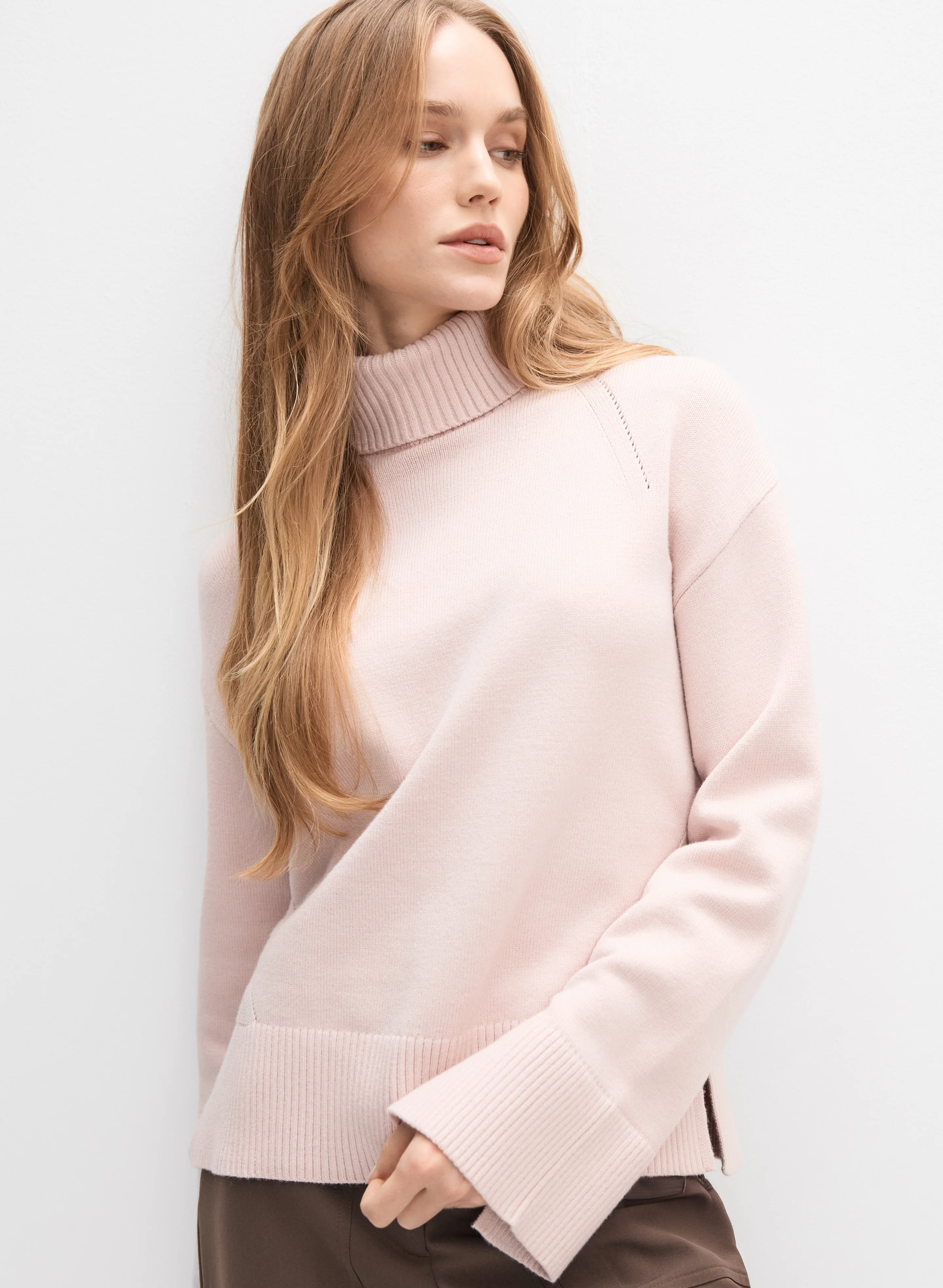 Ribbed Detail Turtleneck Sweater