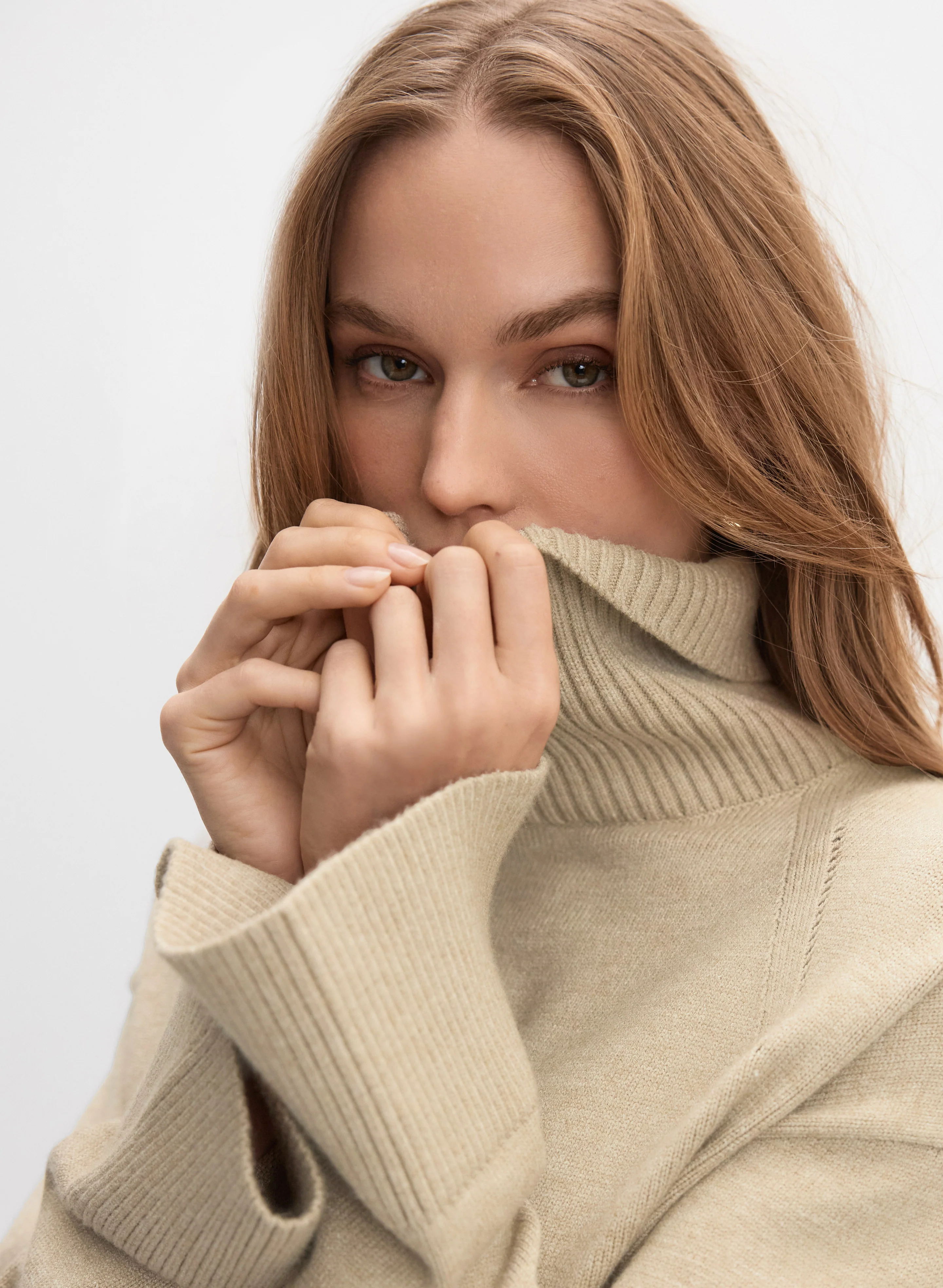 Ribbed Detail Turtleneck Sweater