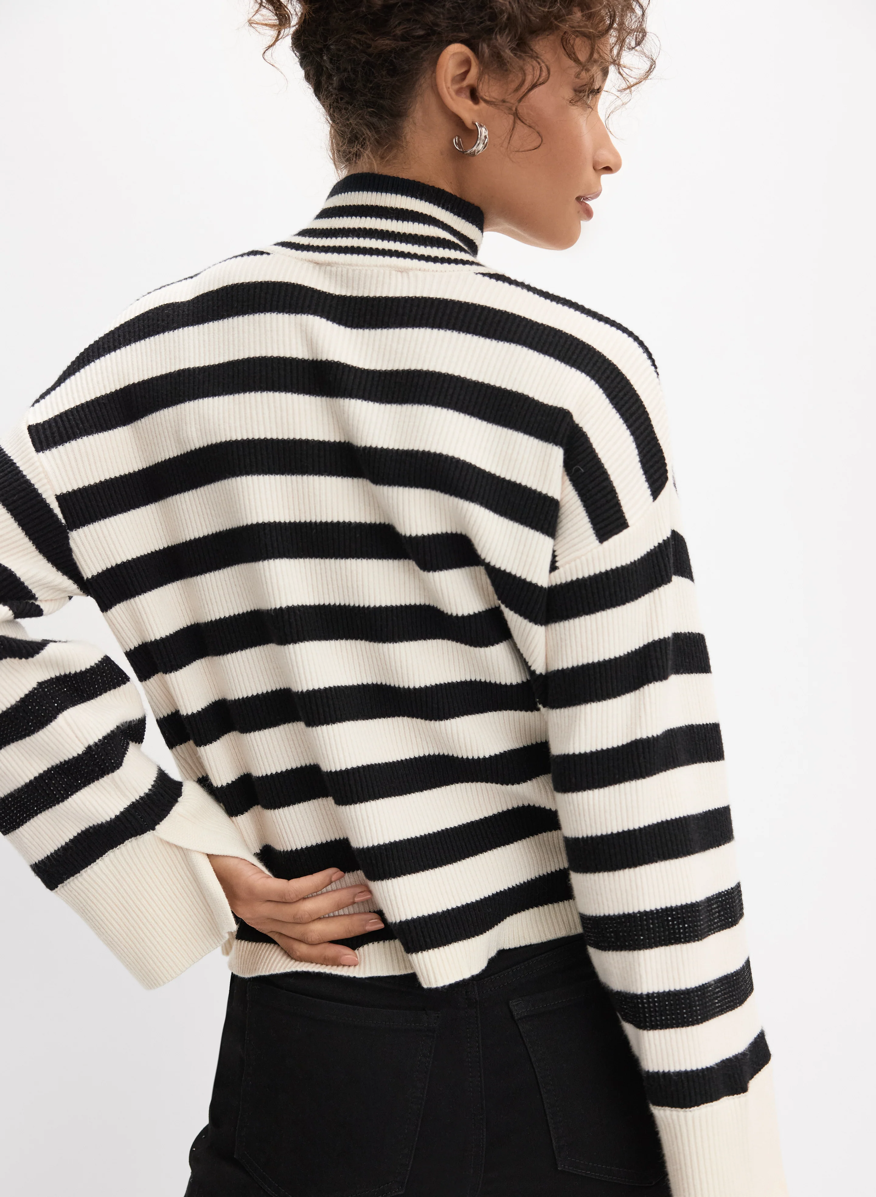 2013-striped-knit-sweater-4.webp Striped Knit Sweater
