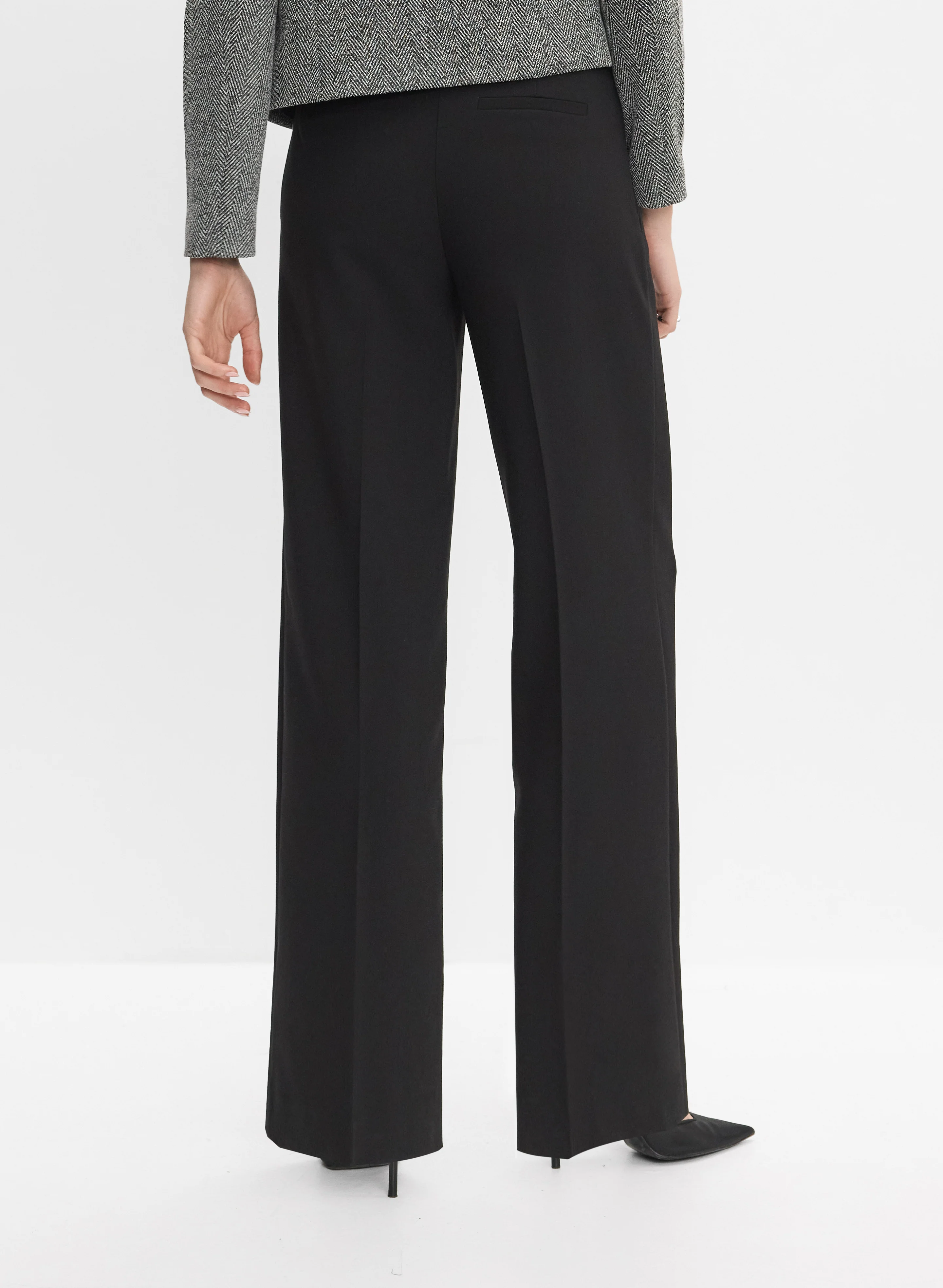 2234-soho-wide-leg-pants-2.webp Soho Wide-Leg Pants