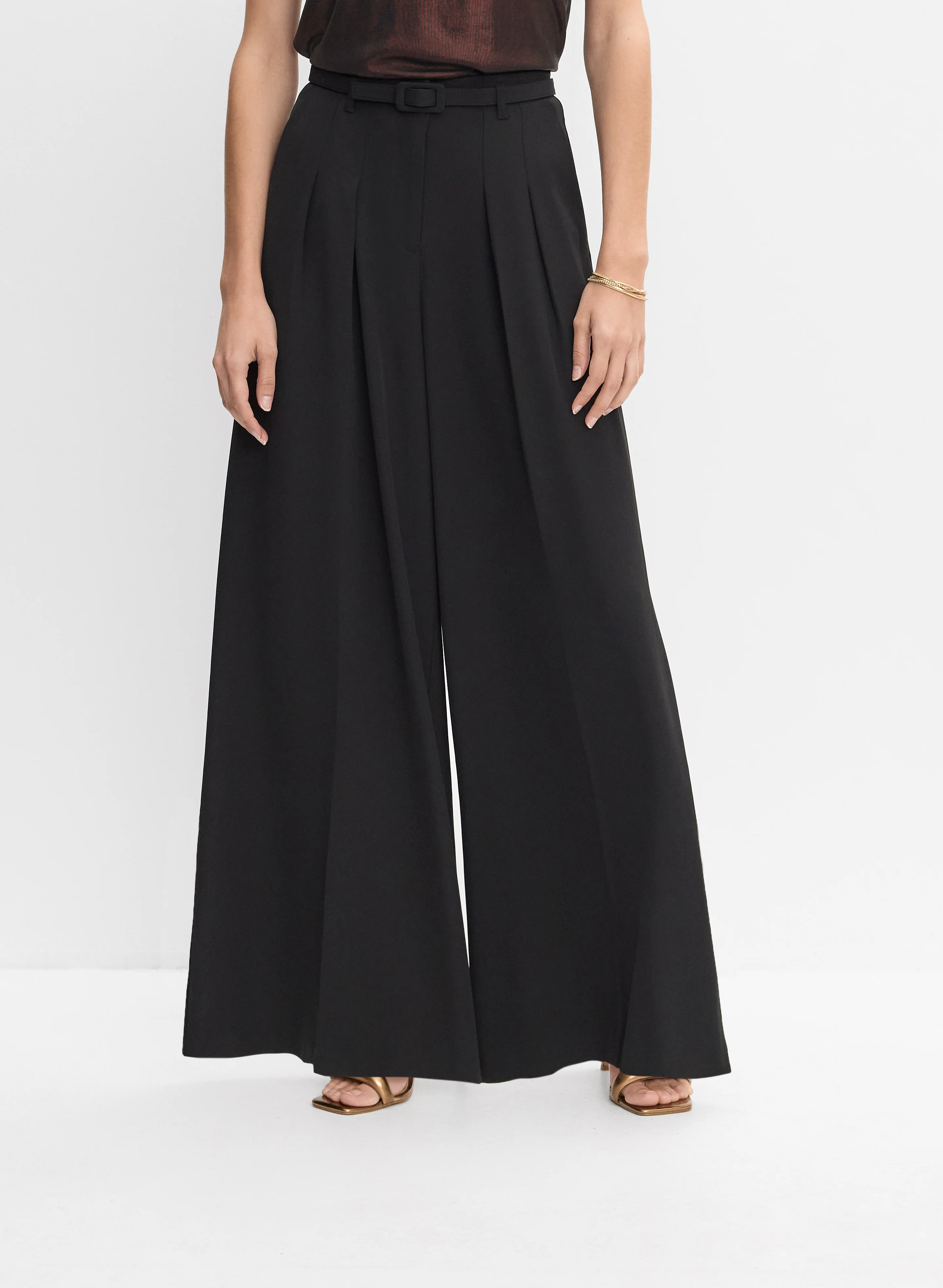Pintuck Wide-Leg Pants