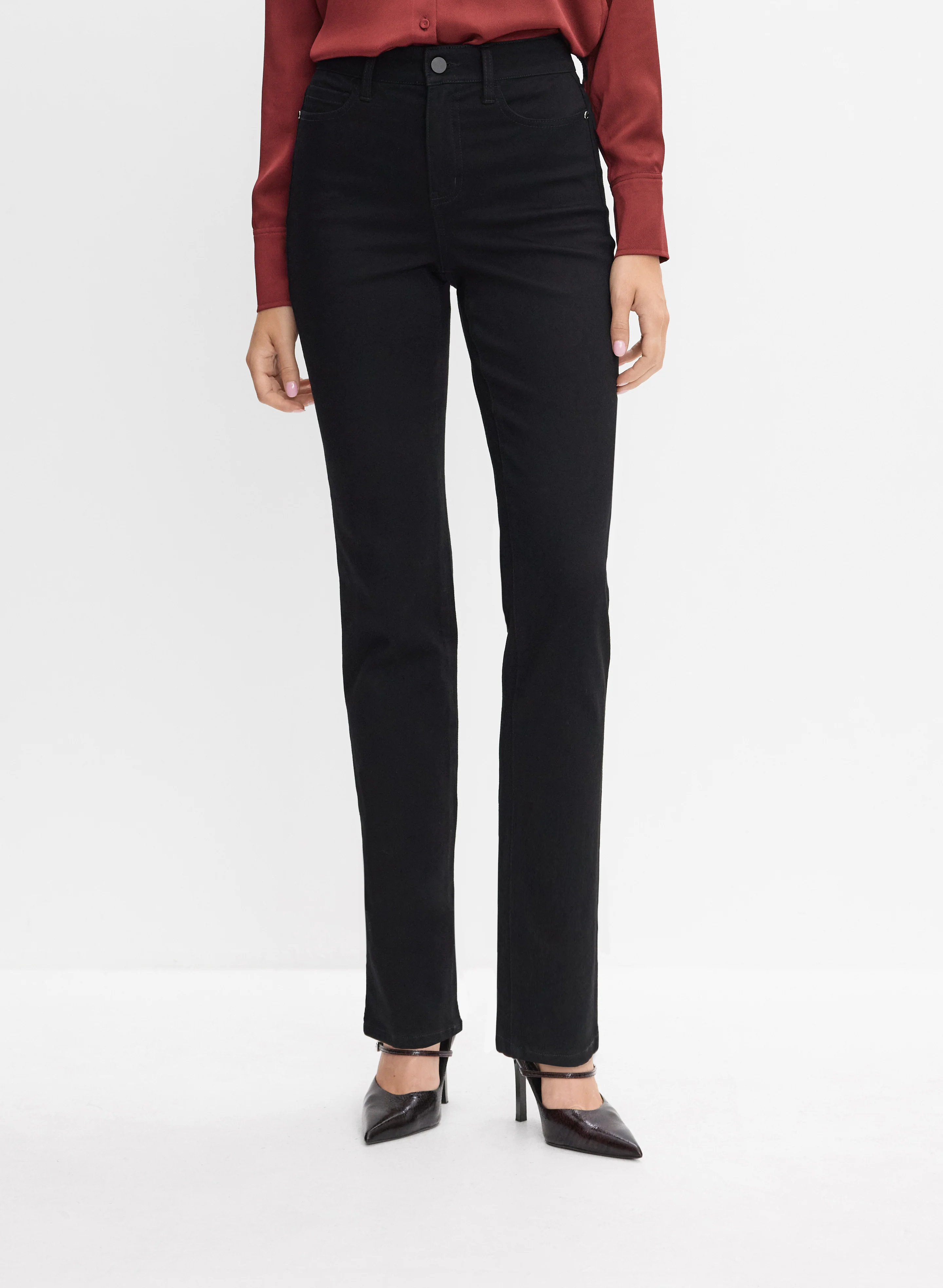 Straight-Leg Jeans