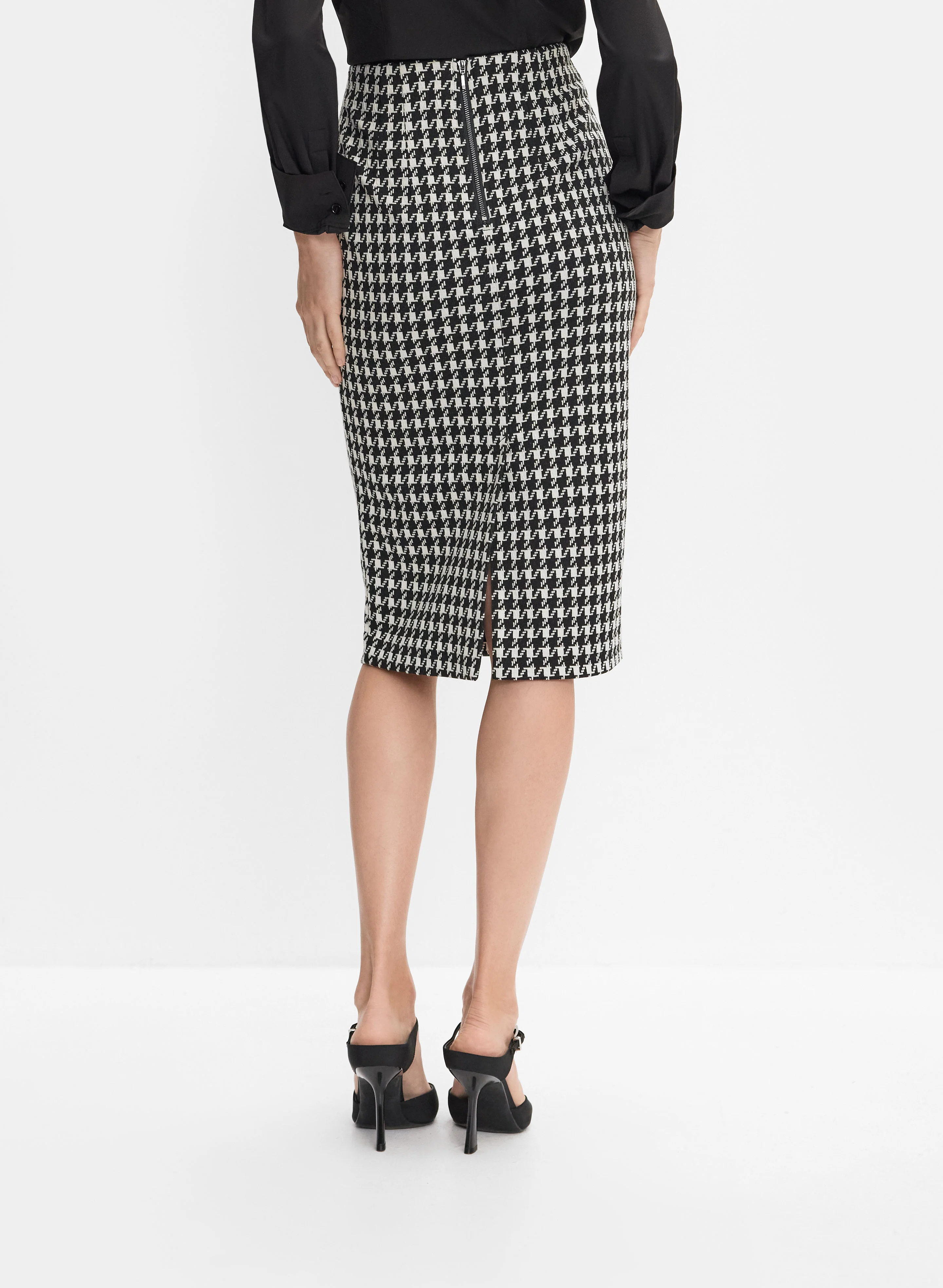 Houndstooth Pencil Skirt