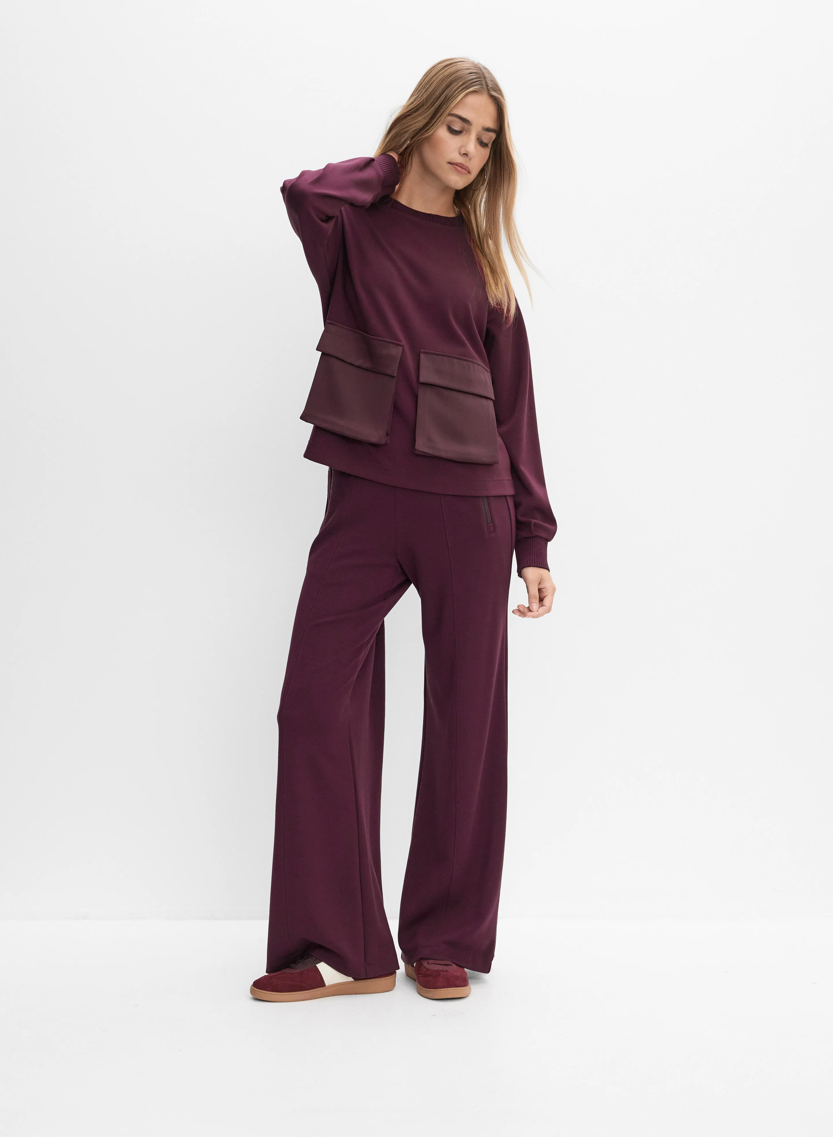 2488-ribbed-waist-wide-leg-pants-3.webp Ribbed Waist Wide-Leg Pants