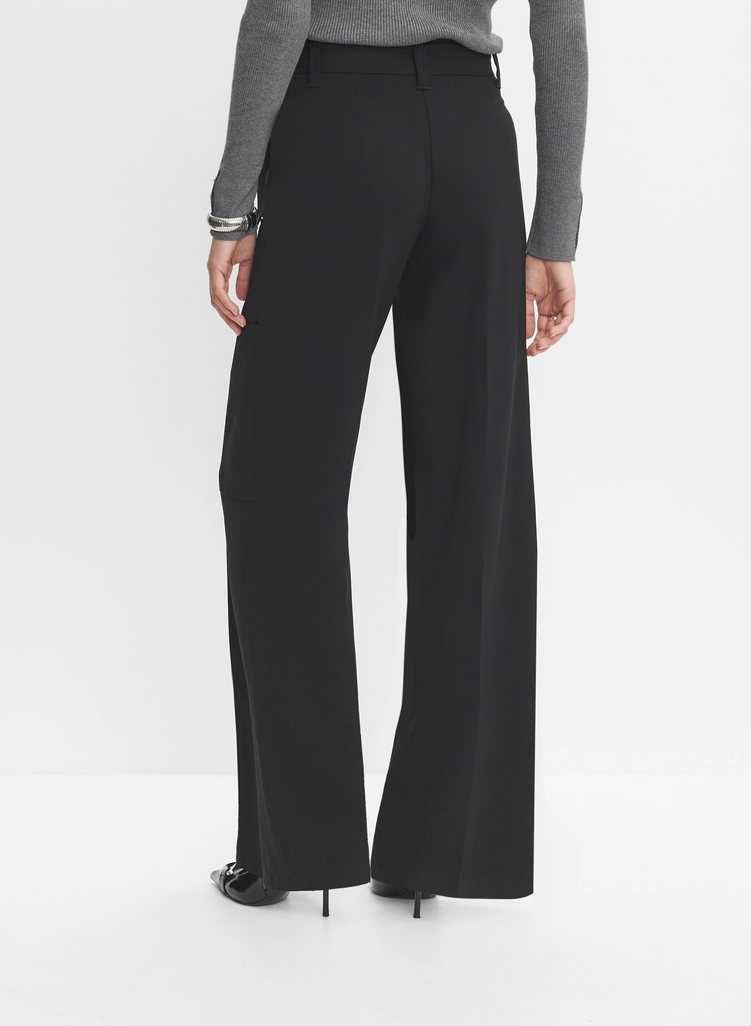 2610-wide-leg-utility-pants-2.webp Wide-Leg Utility Pants