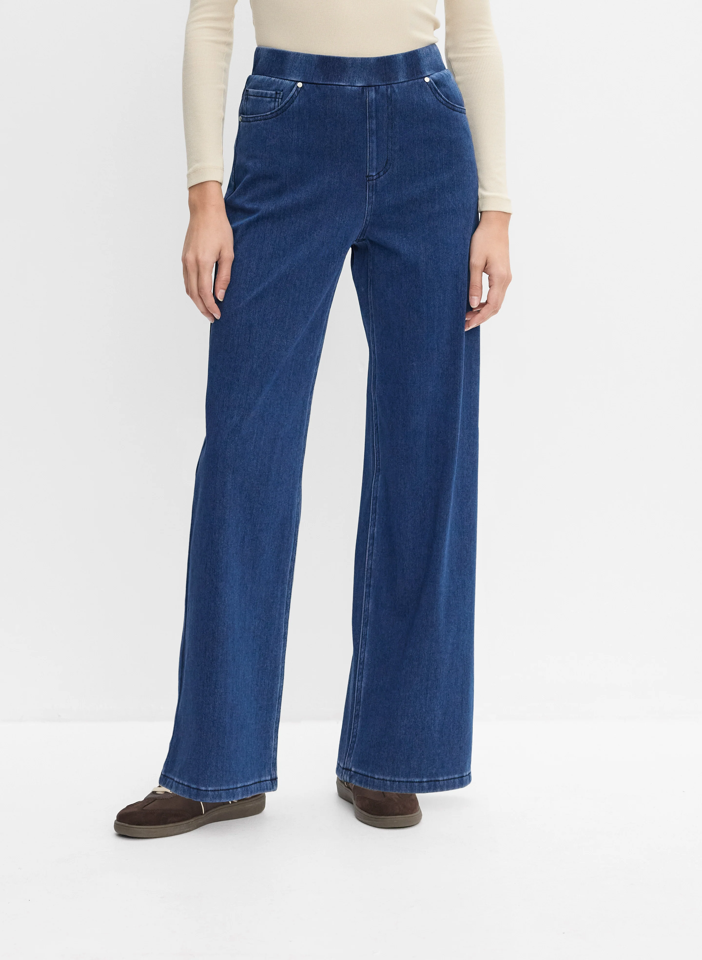 Wide-Leg Knit Jeans
