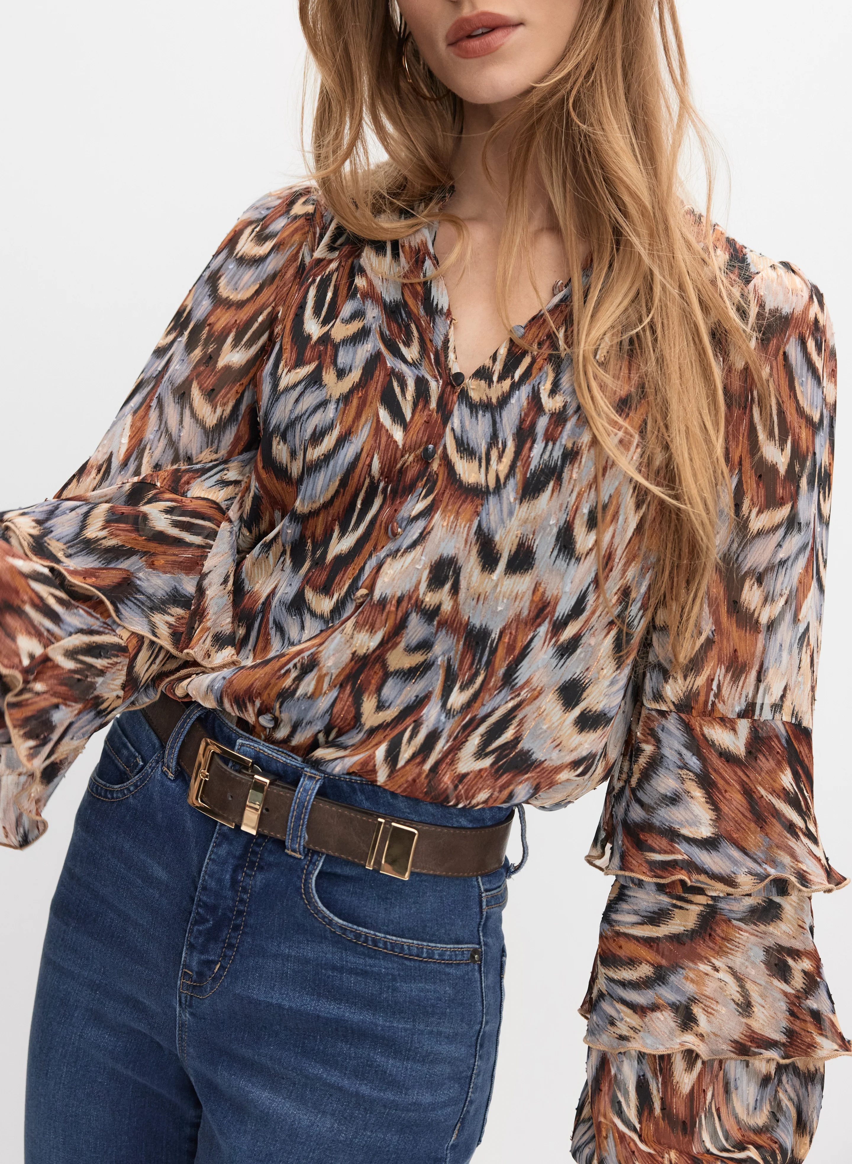 Abstract Tiered Sleeve Blouse