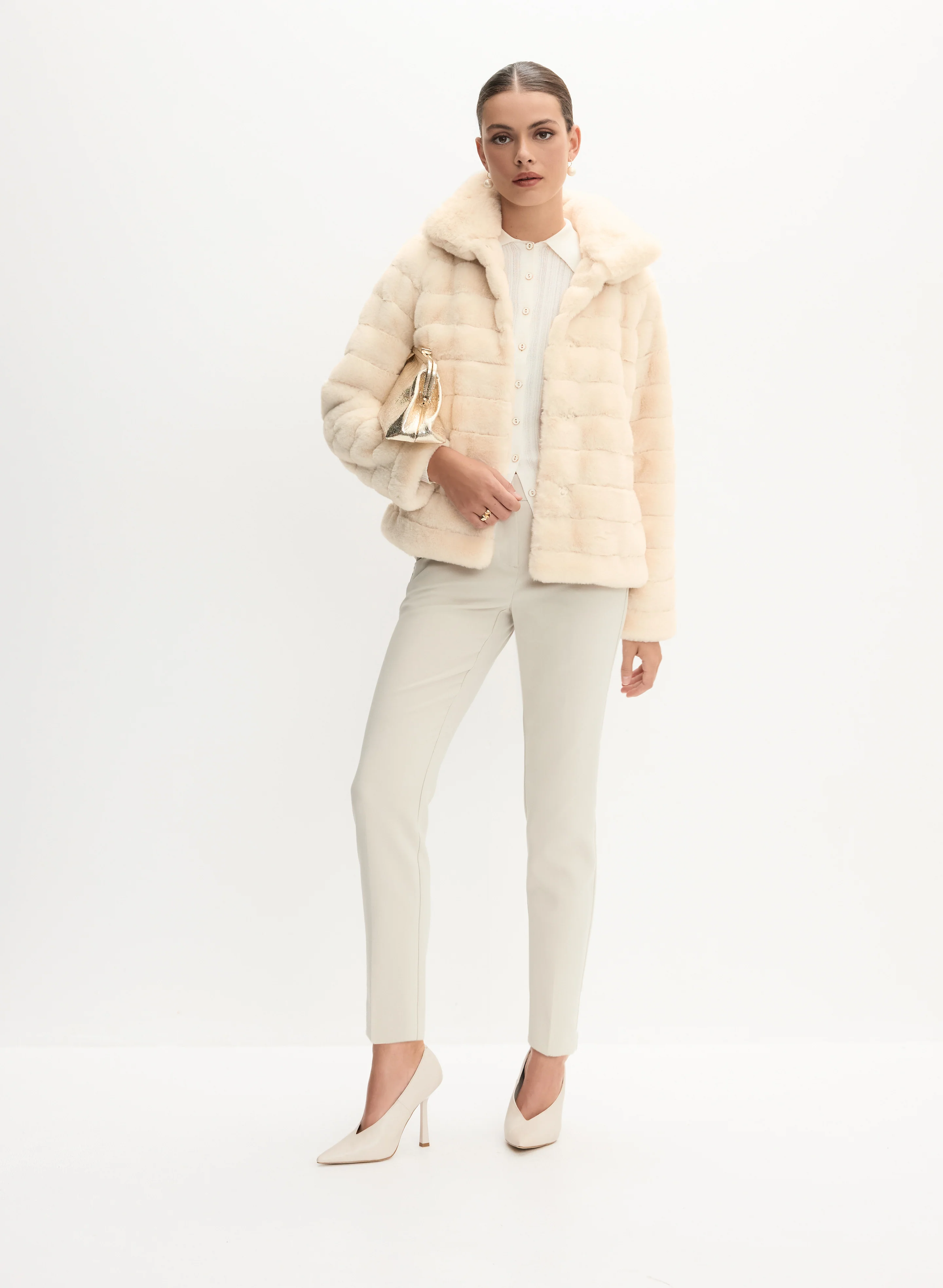 3374-stand-neck-faux-fur-coat-4.webp Stand Neck Faux Fur Coat