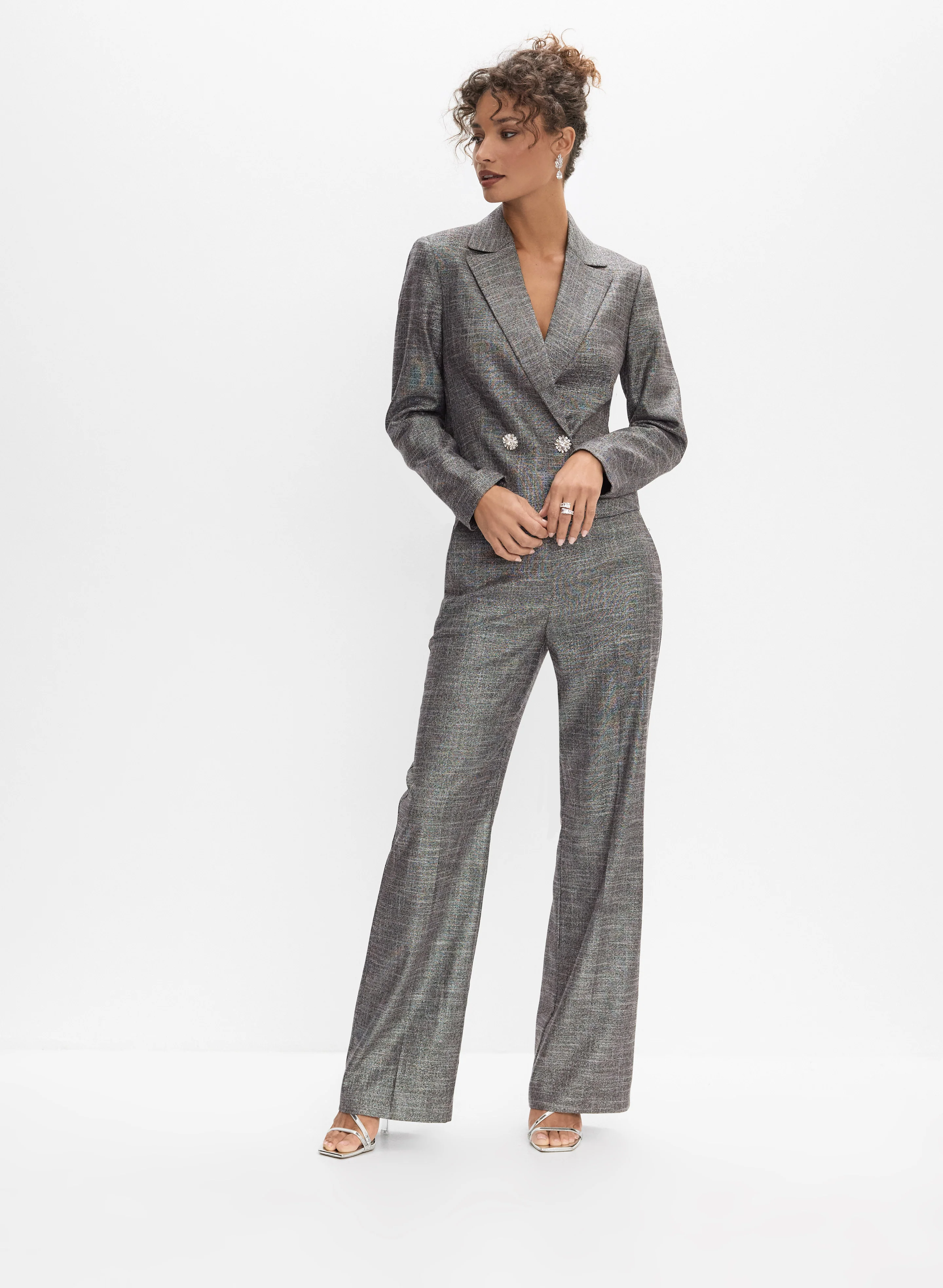 34-metallic-thread-detail-pants-8.webp Metallic Thread Detail Pants