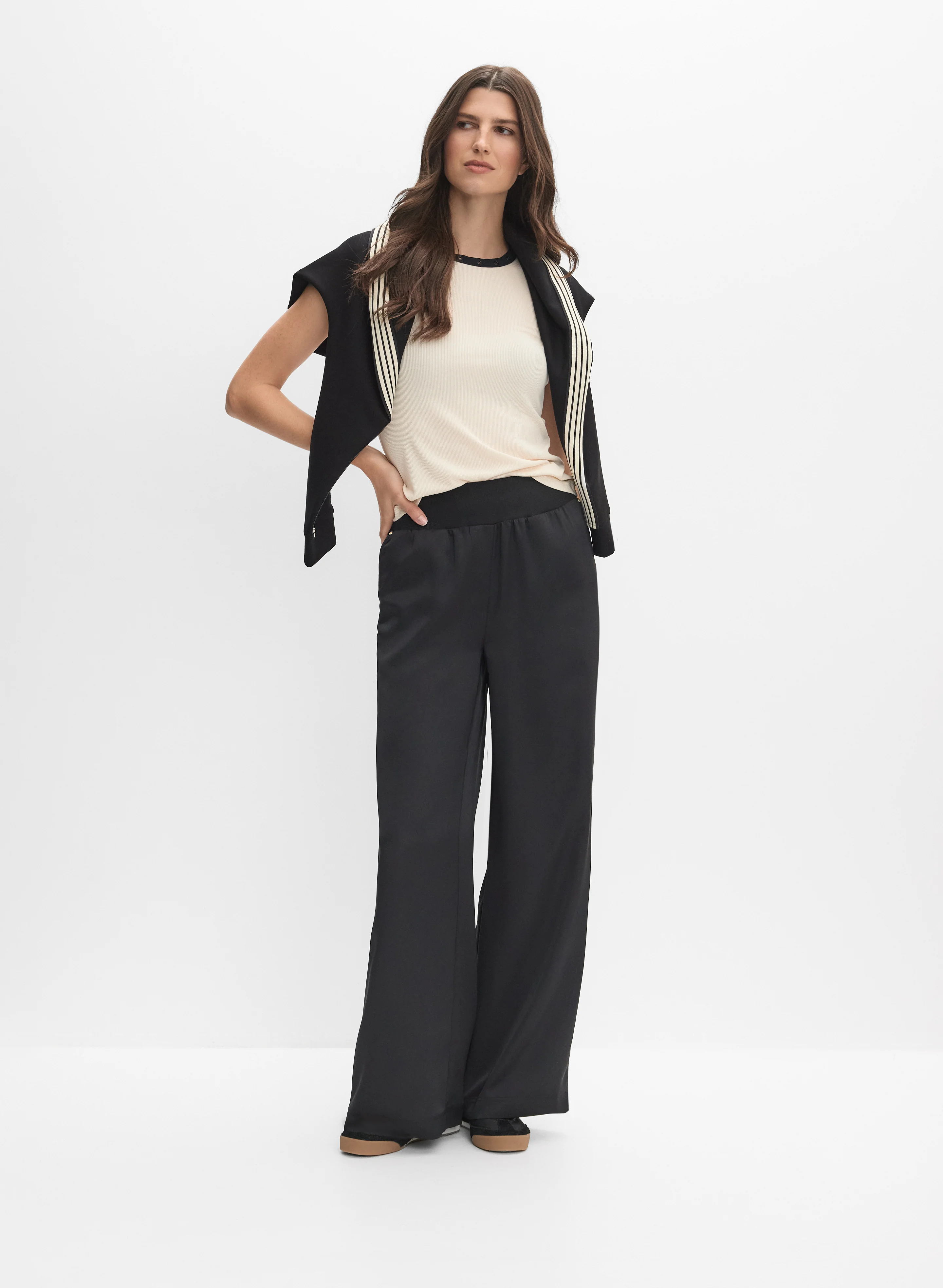3616-striped-tape-detail-top-3.webp Striped Tape Detail Top