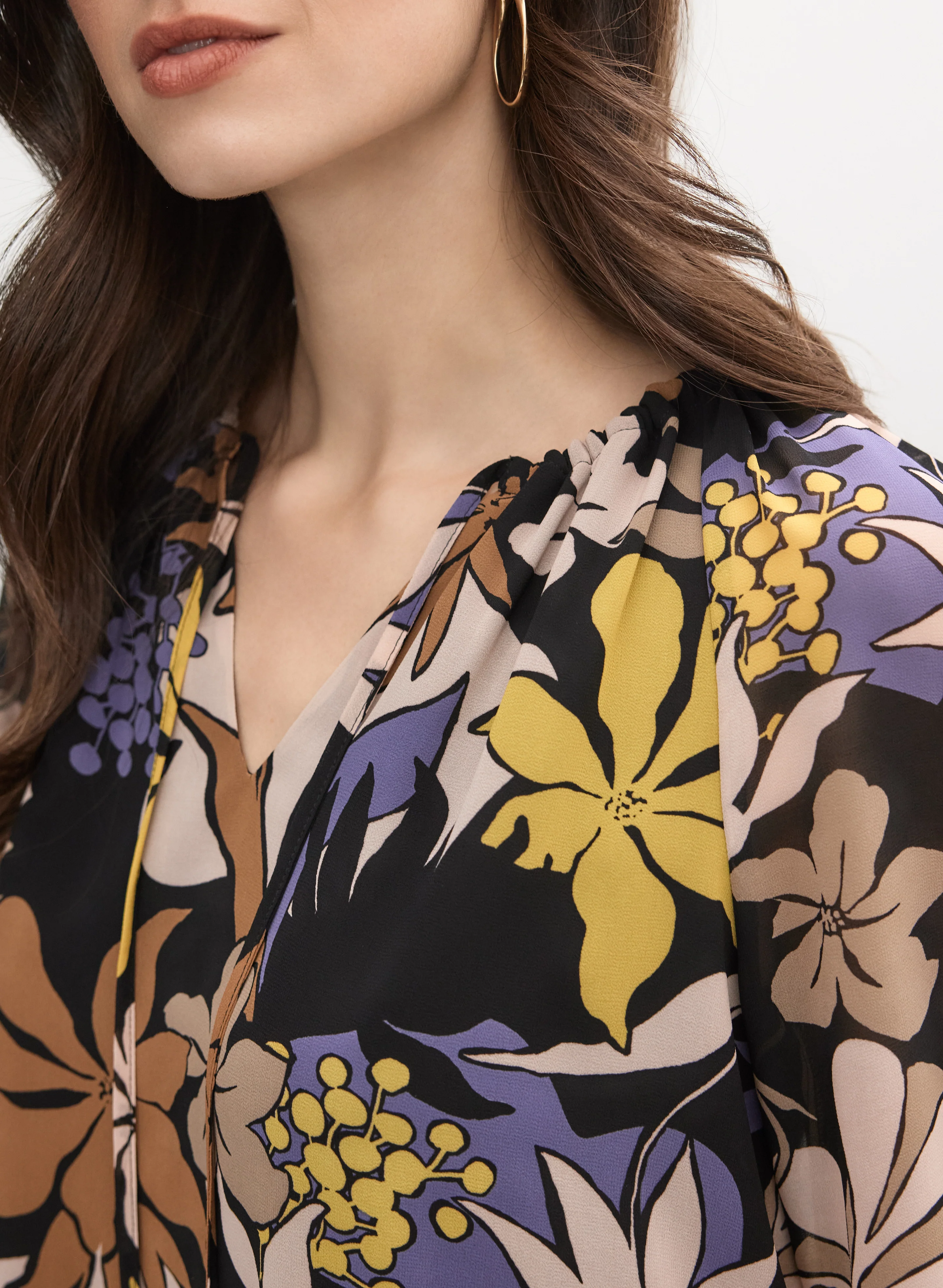 3830-graphic-tropical-print-blouse-2.webp Graphic Tropical Print Blouse