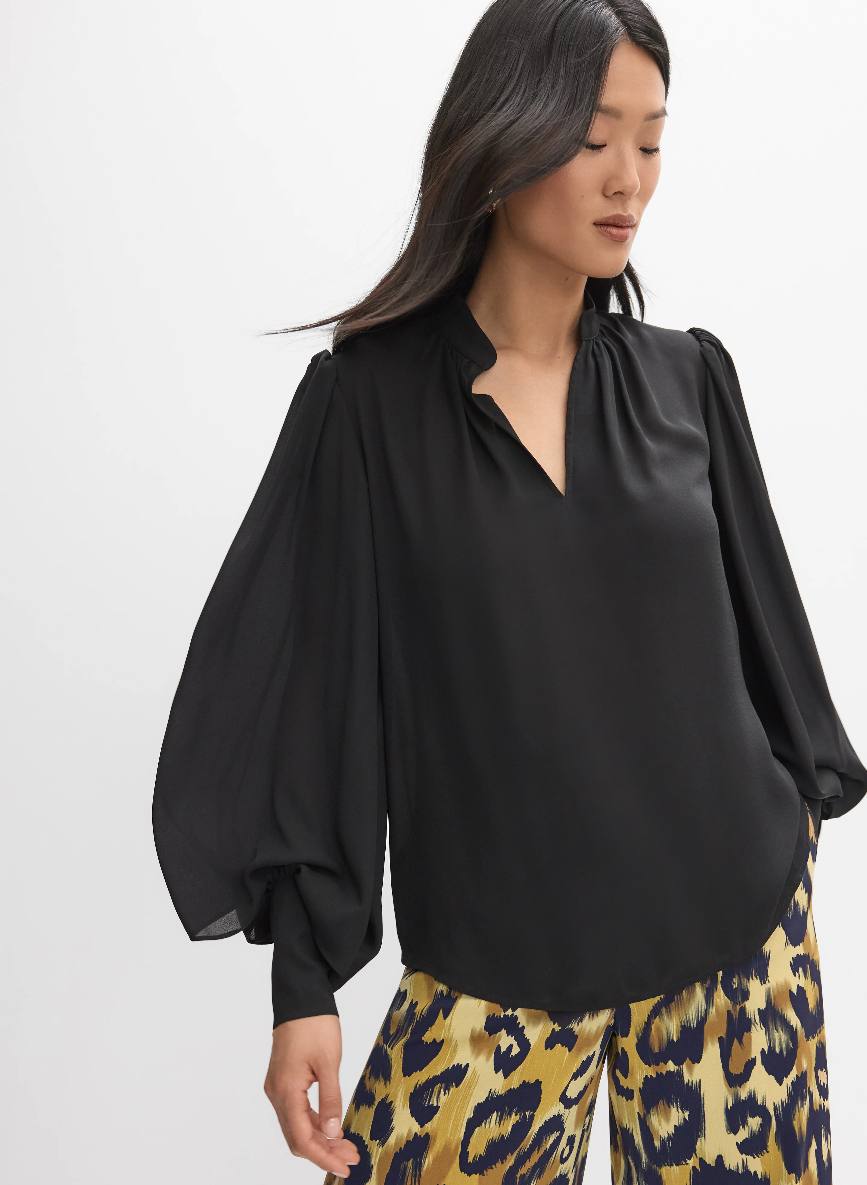 3981-balloon-sleeve-blouse-8.webp Balloon Sleeve Blouse