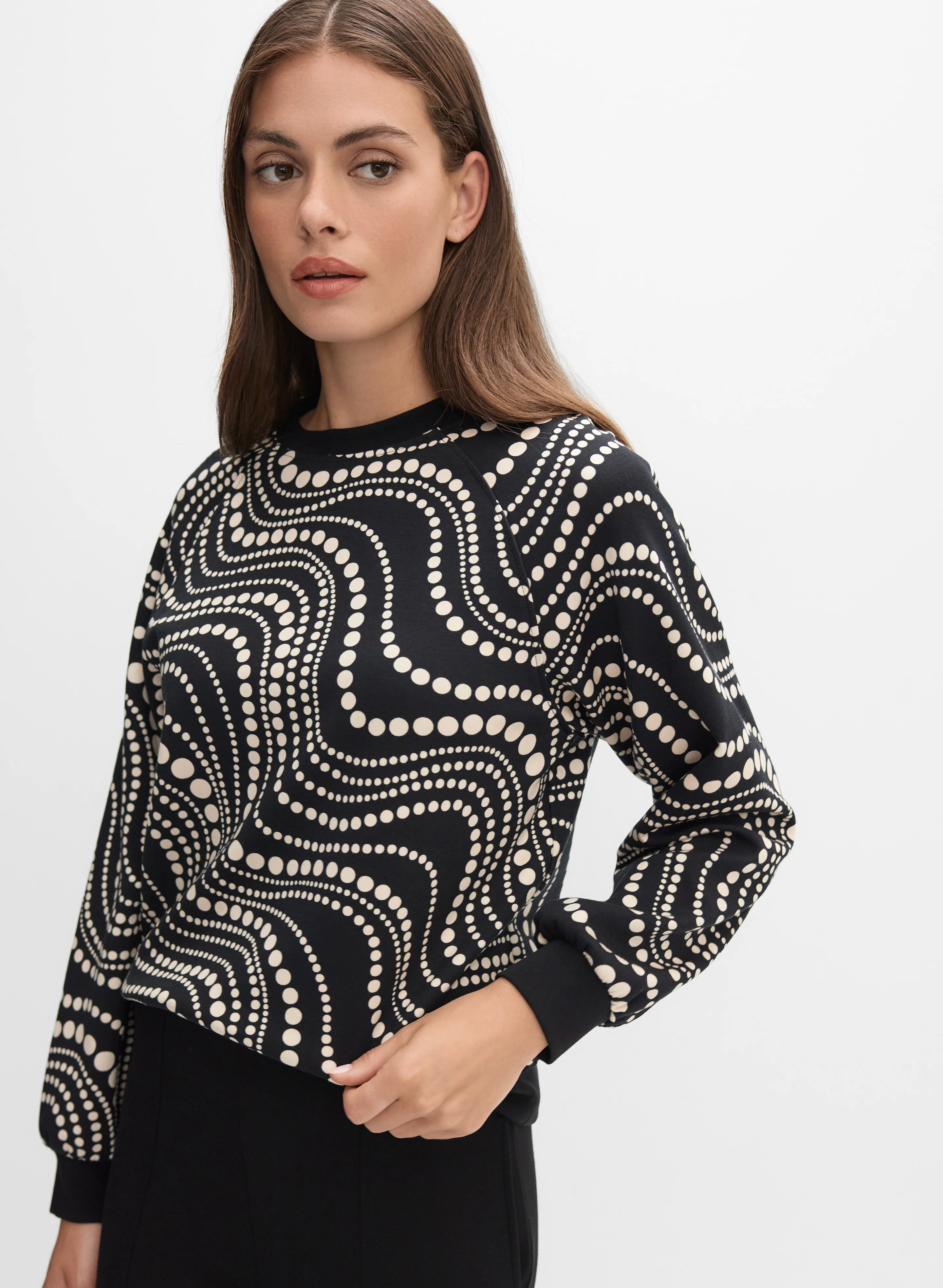 4071-dot-print-sweatshirt-1.webp Dot Print Sweatshirt