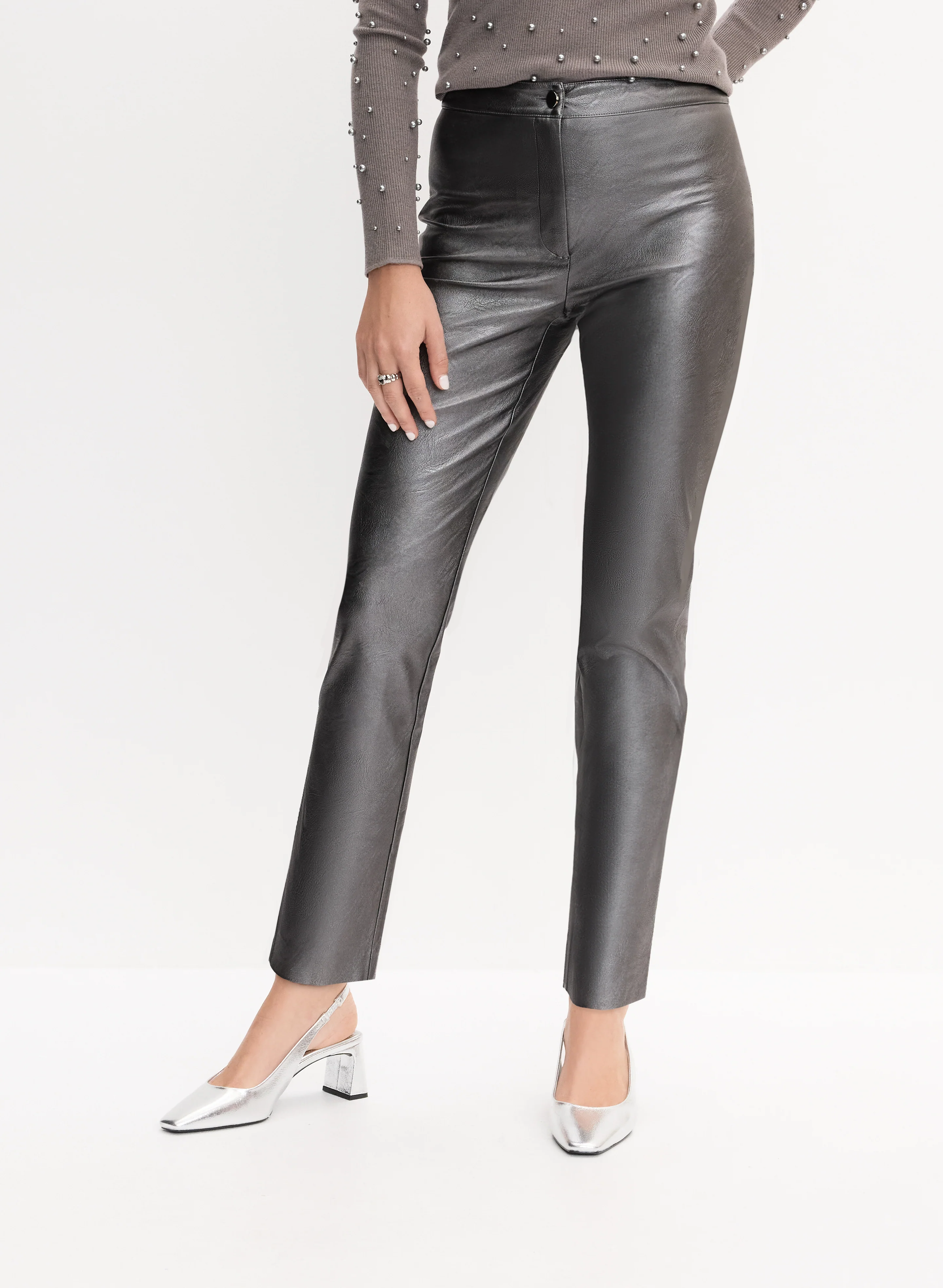 4171-metallic-vegan-leather-straight-leg-pants-1.webp Metallic Vegan Leather Straight-Leg Pants
