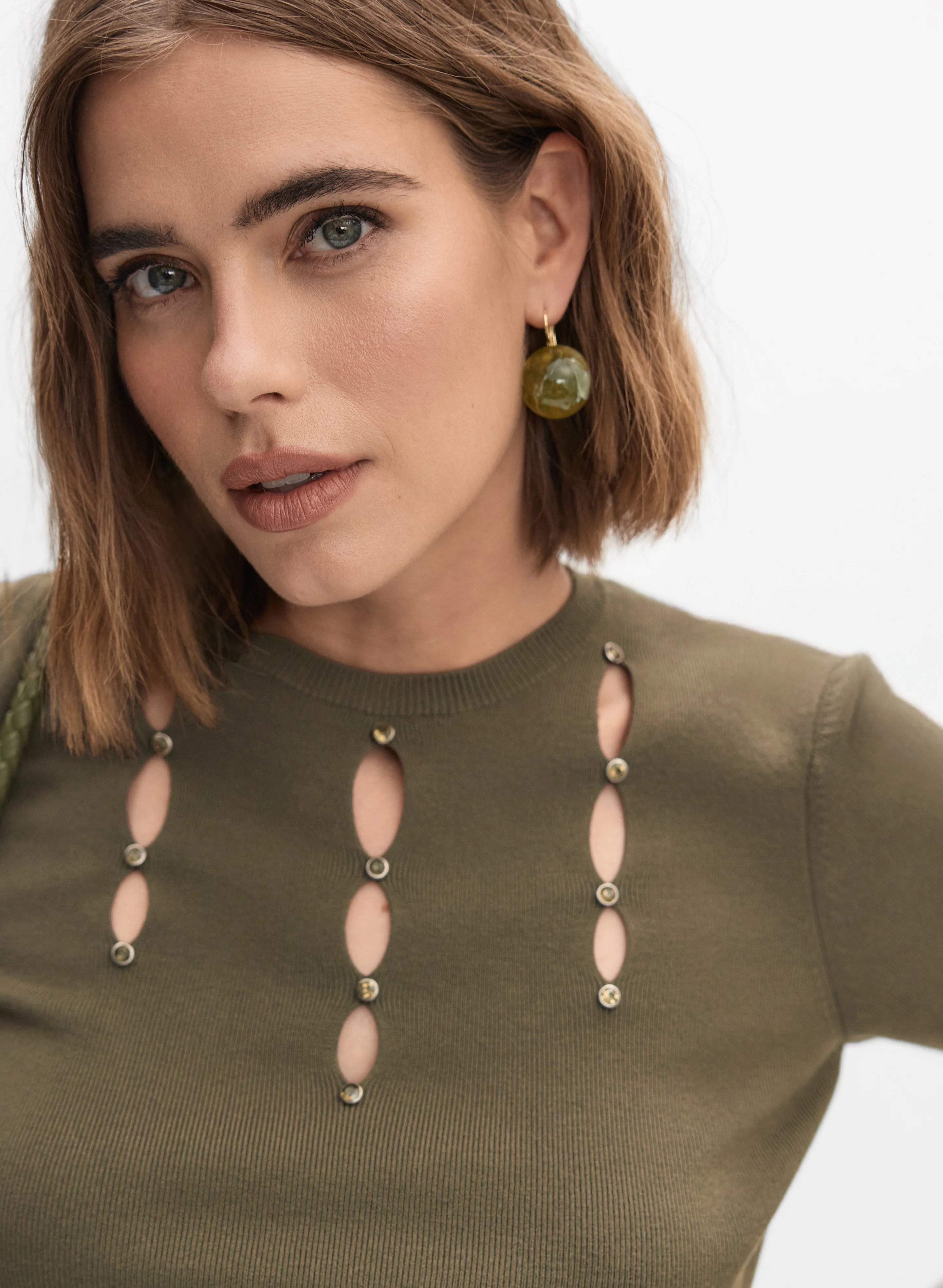 Cutout Short Sleeve Pullover