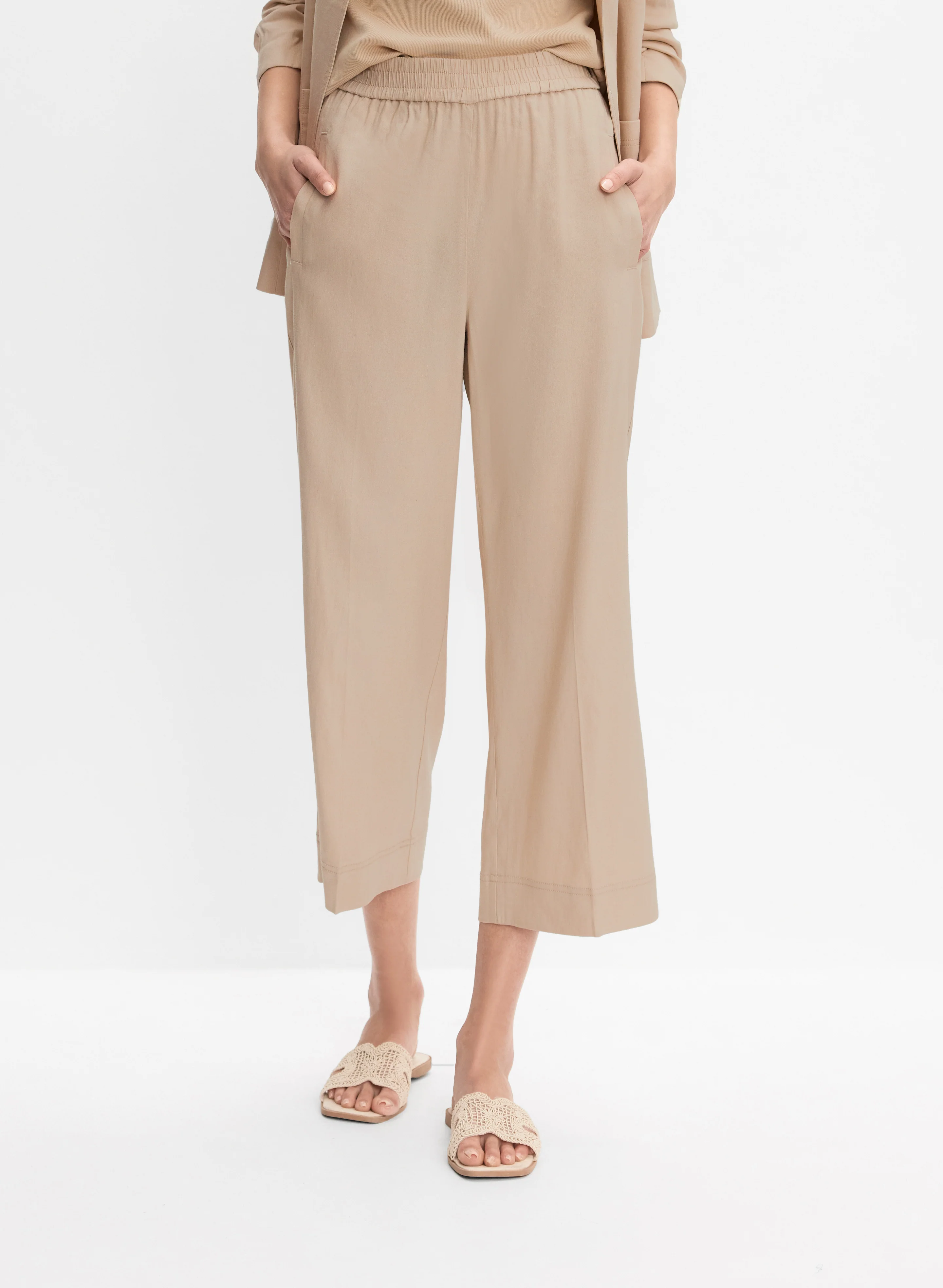 Cropped Linen-Blend Pants