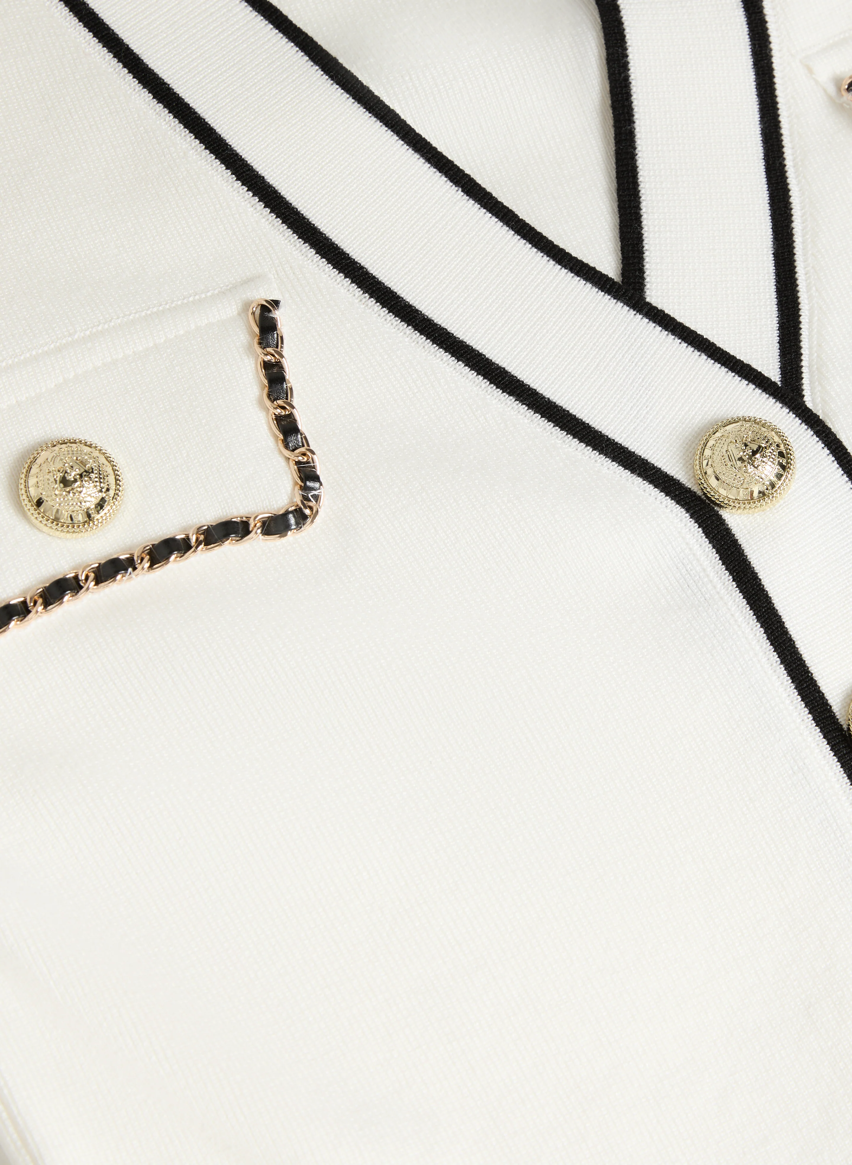 5189-chain-button-cardigan-6.webp Chain Button Cardigan