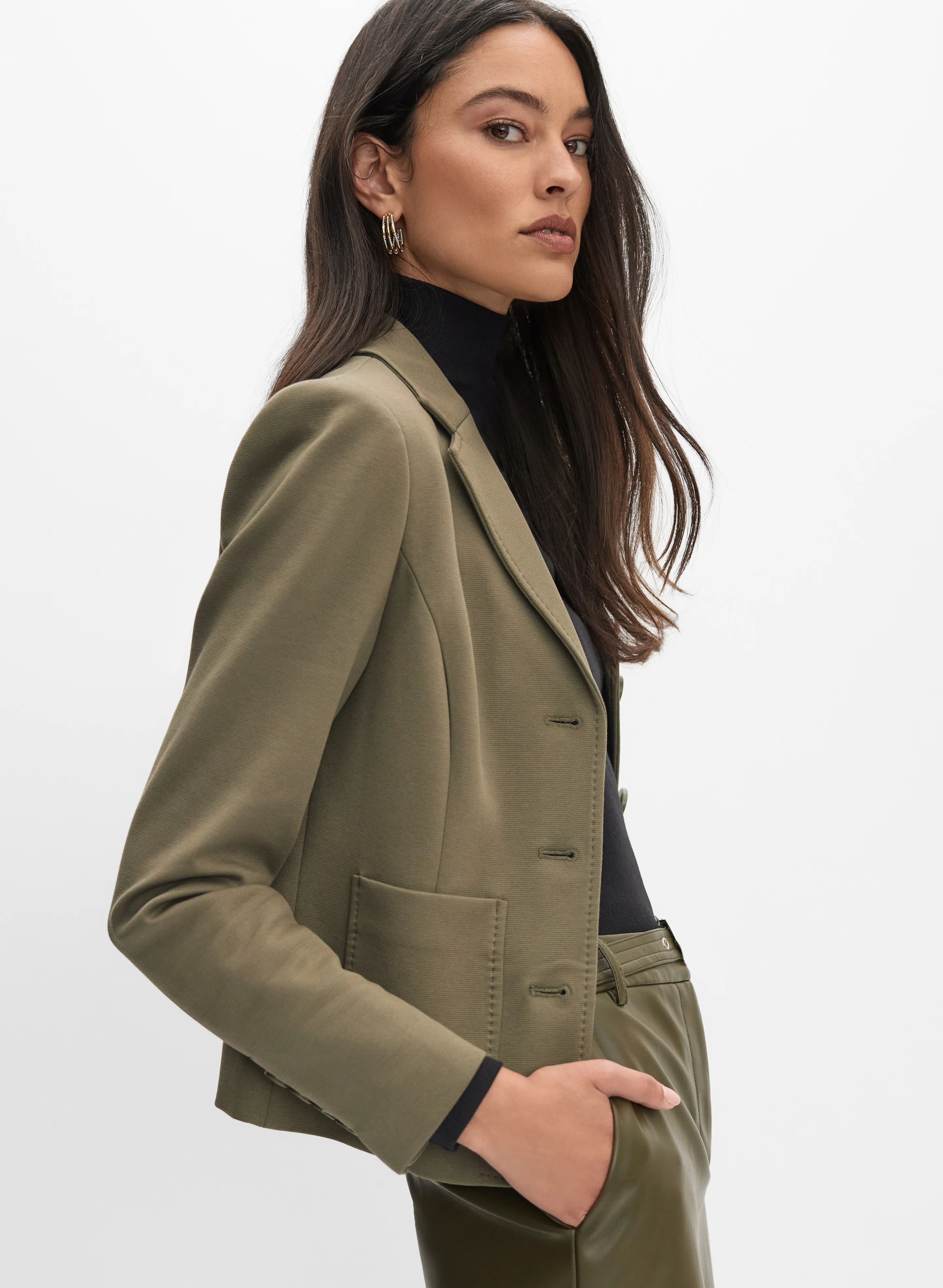 5235-button-down-jacket-5.webp Button-Down Jacket