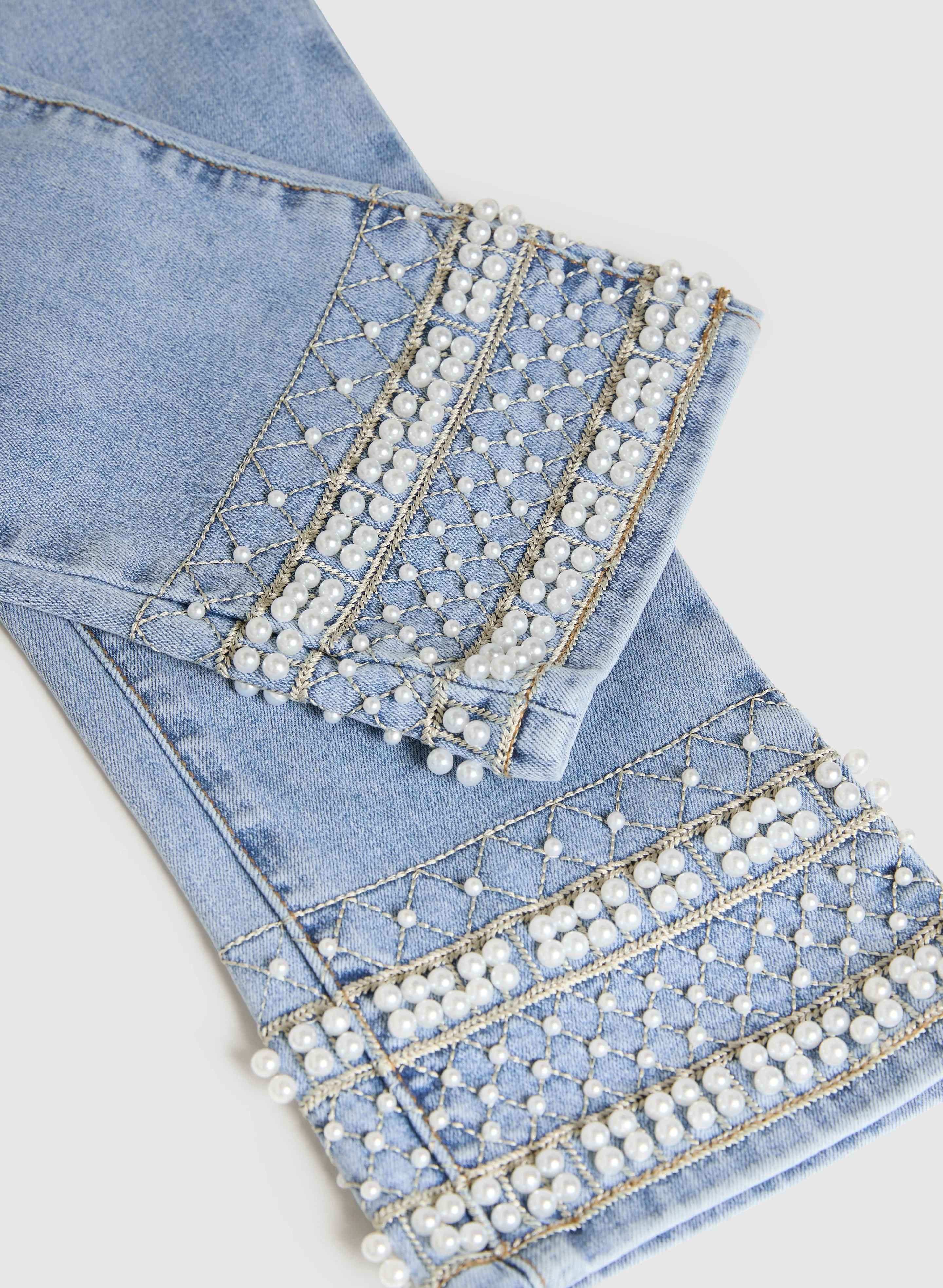 6656-embellished-hem-capris-7.webp Embellished Hem Capris