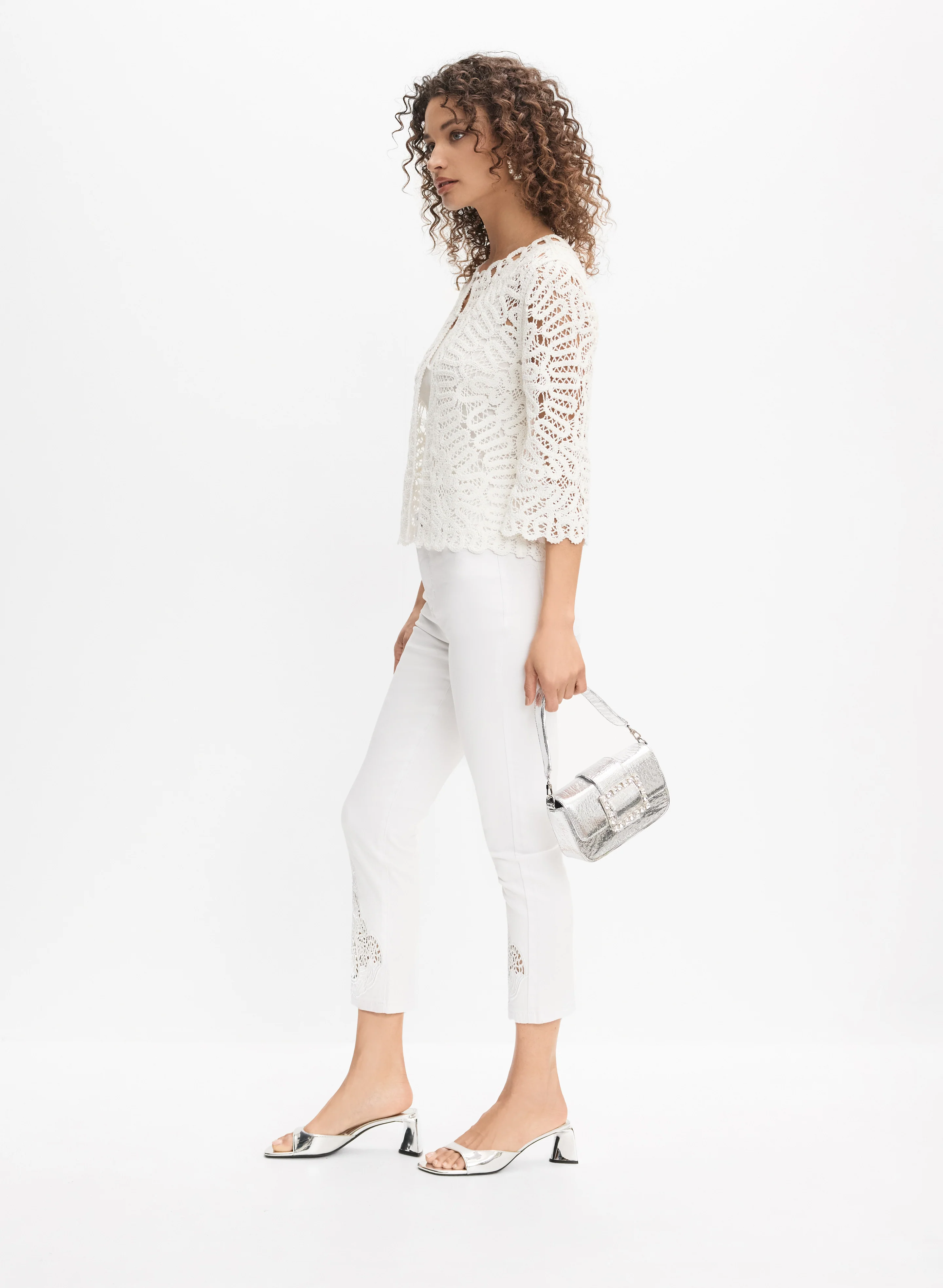 6746-lace-insert-capris-5.webp Lace Insert Capris