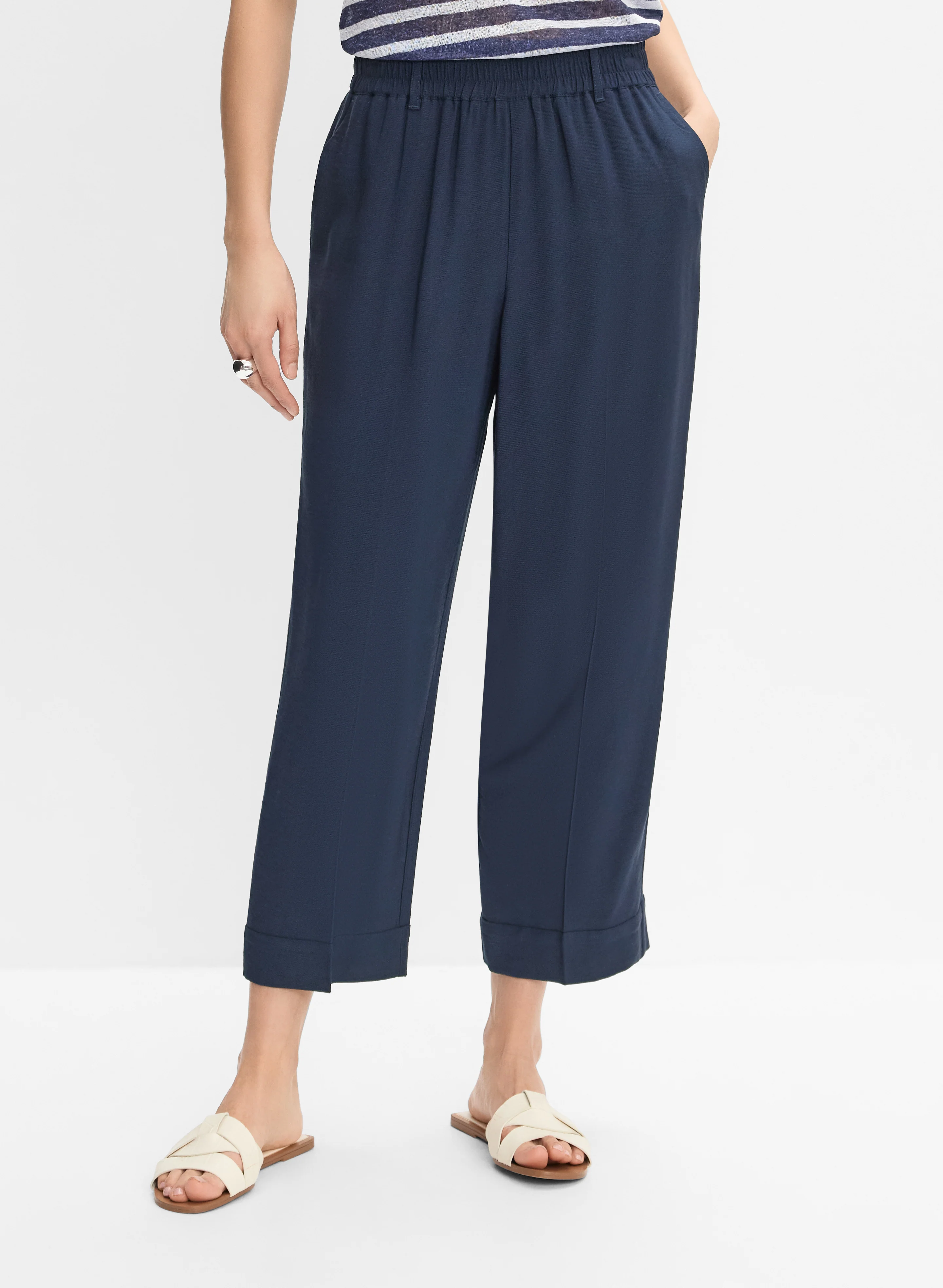 Elastic Waist Capris