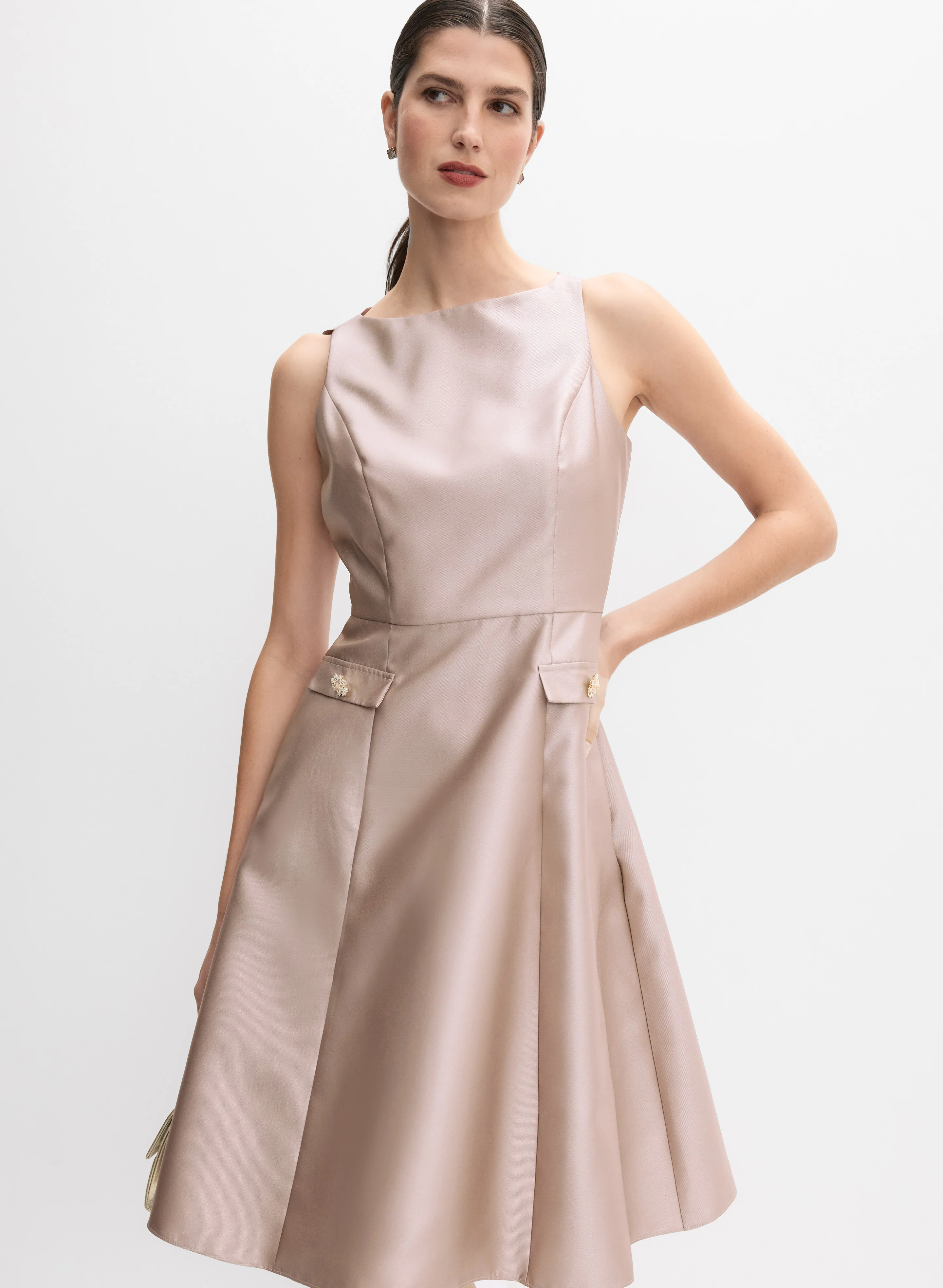 Adrianna Papell - Jeweled Button Detail Dress