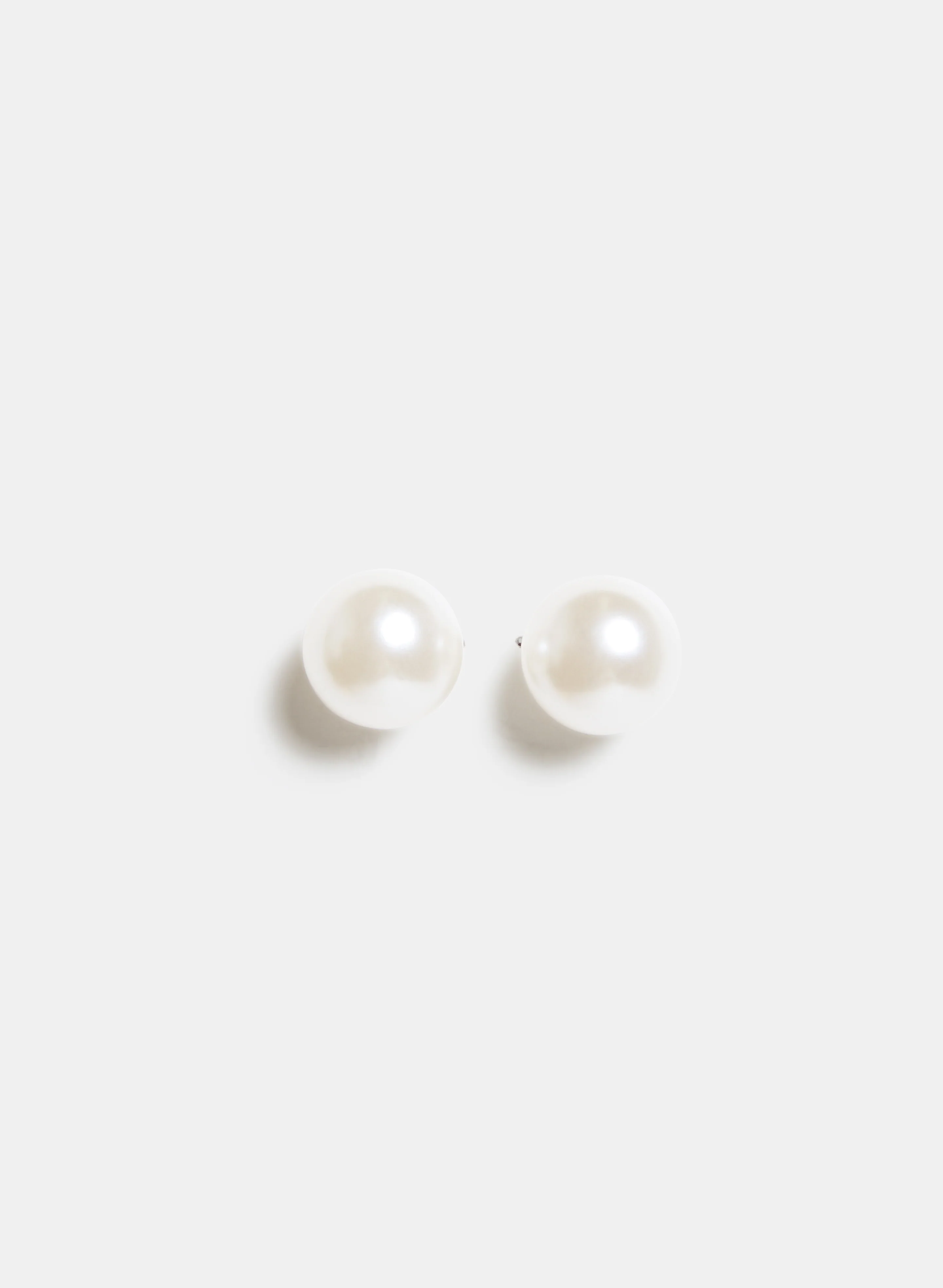 7280-pearl-back-crystal-stud-earrings-1.webp Pearl Back Crystal Stud Earrings