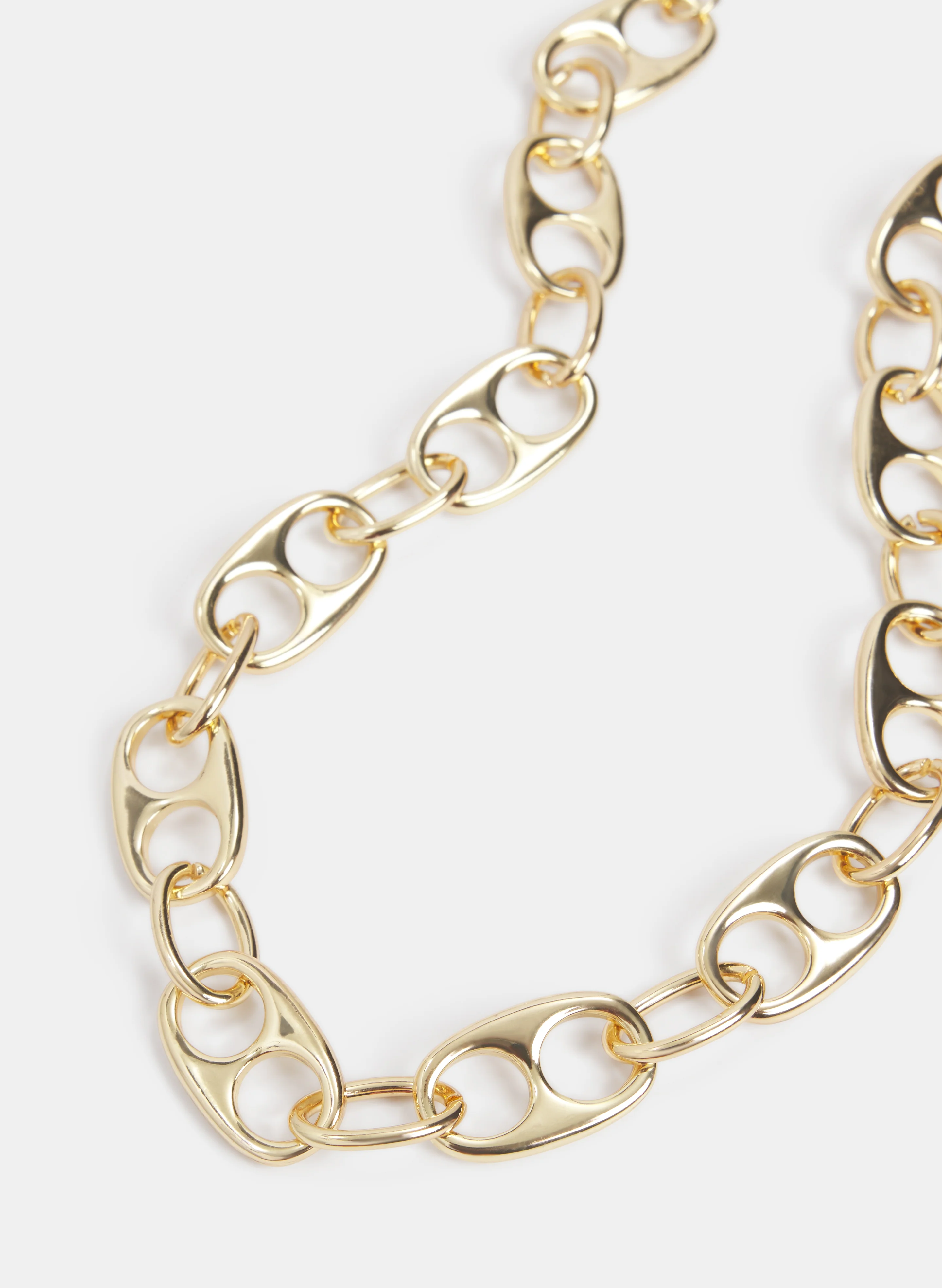 7381-oval-link-necklace-2.webp Oval Link Necklace