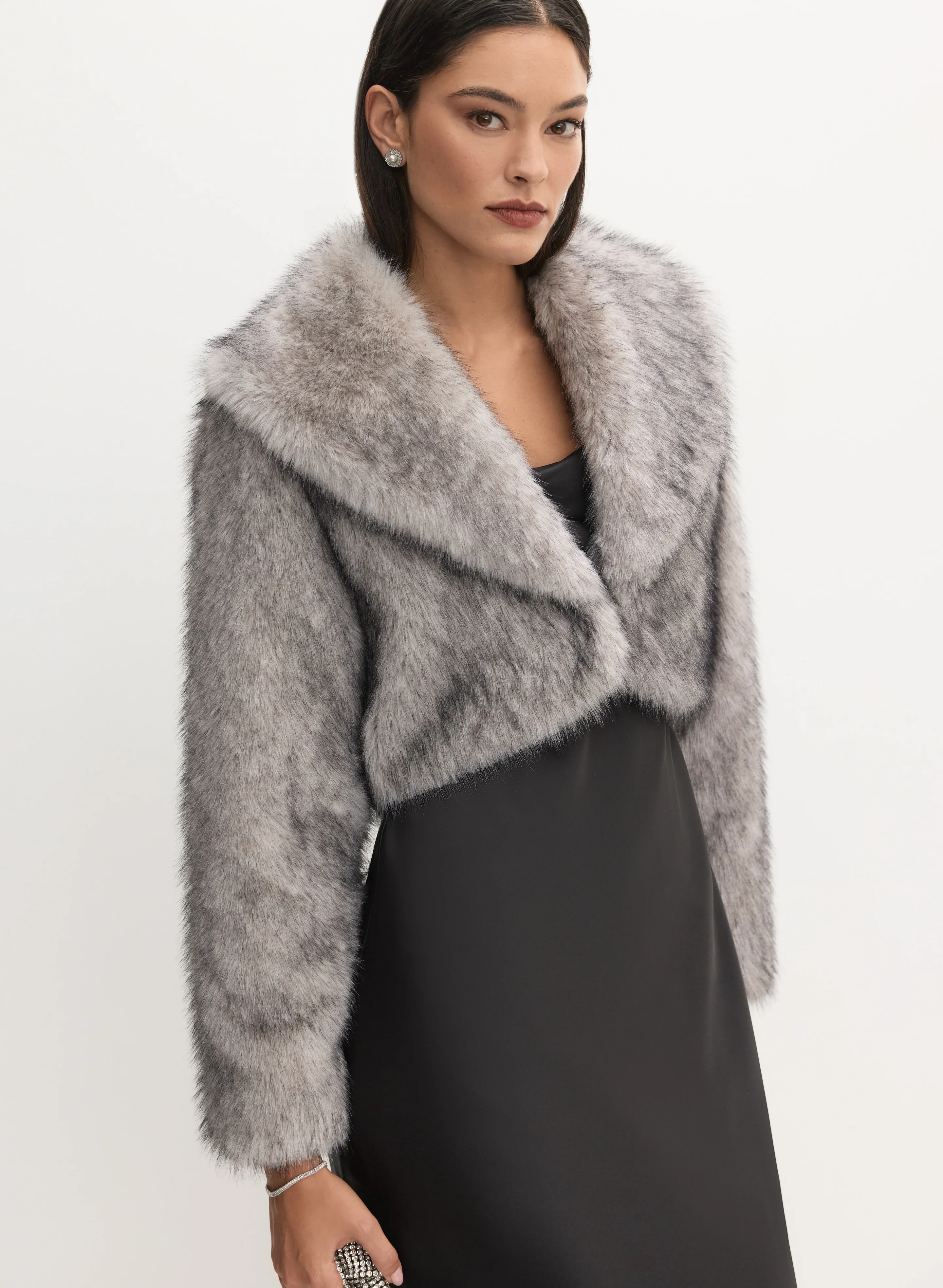 7706-cropped-faux-fur-jacket-7.webp Cropped Faux Fur Jacket