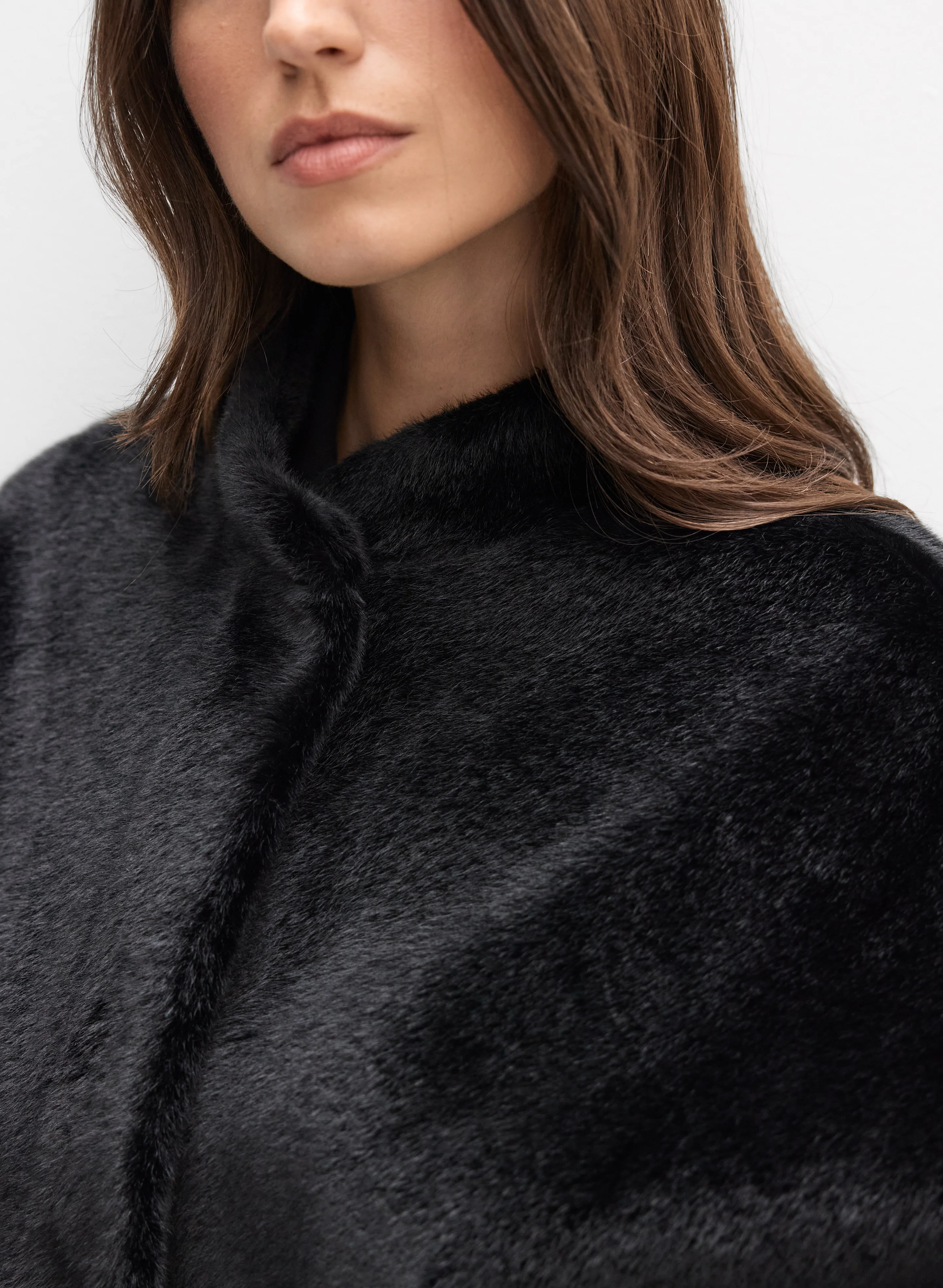 8014-joseph-ribkoff-faux-fur-oversized-jacket-2.webp Joseph Ribkoff - Faux-Fur Oversized Jacket