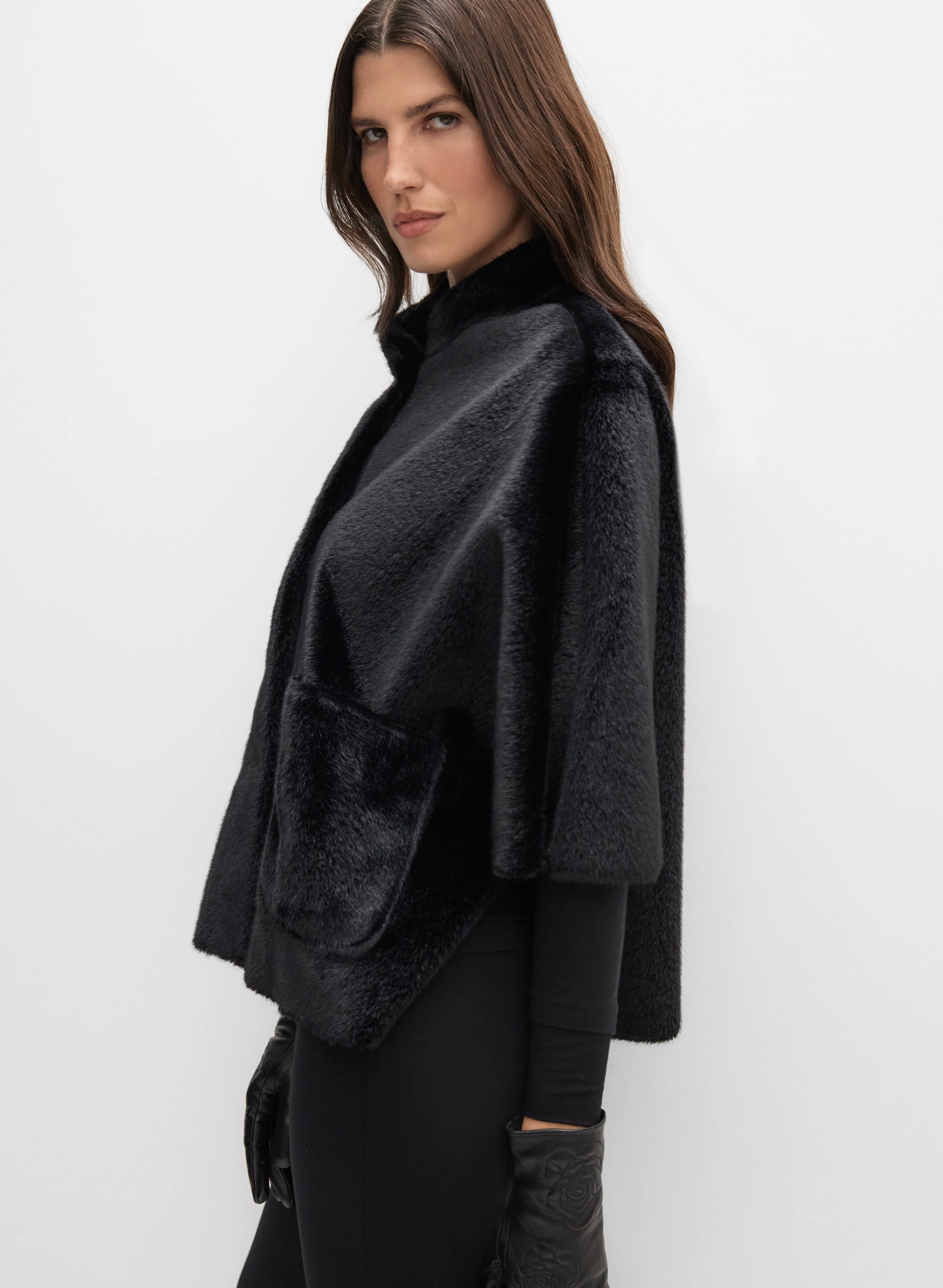 8014-joseph-ribkoff-faux-fur-oversized-jacket-6.webp Joseph Ribkoff - Faux-Fur Oversized Jacket