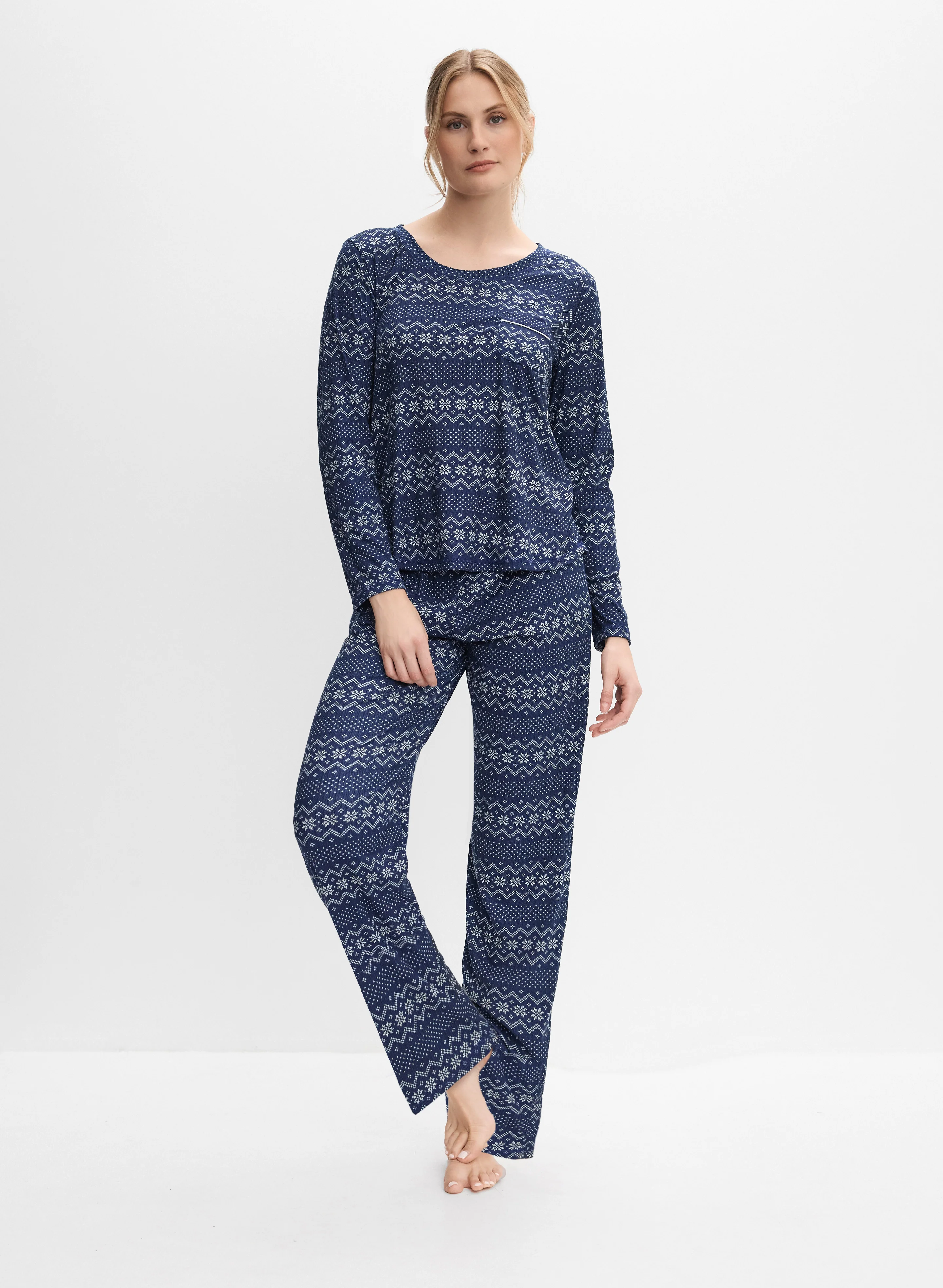 Snowflake Print Pyjama Set