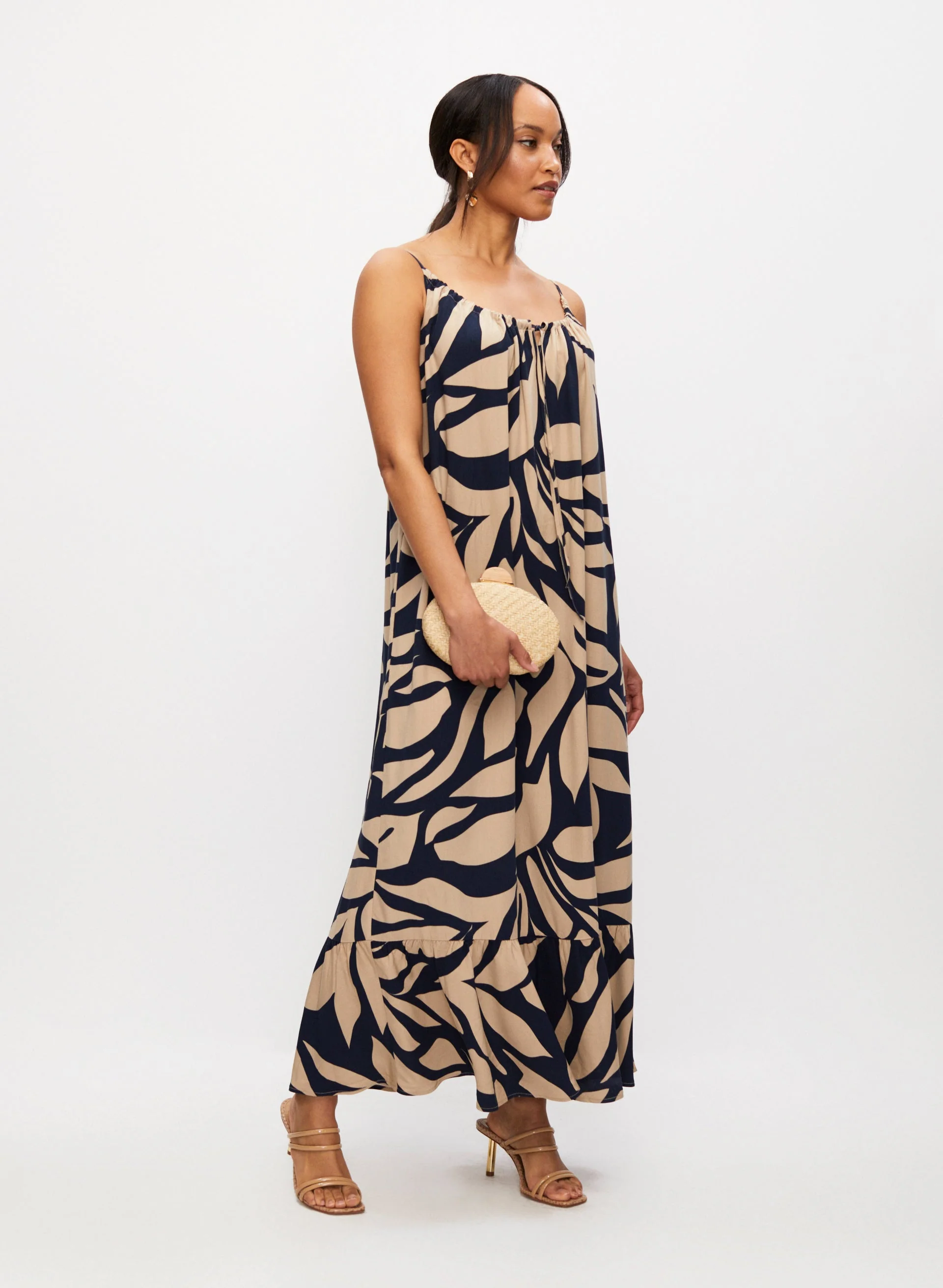 8343-tonal-leaf-print-maxi-dress-3.webp Tonal Leaf Print Maxi Dress