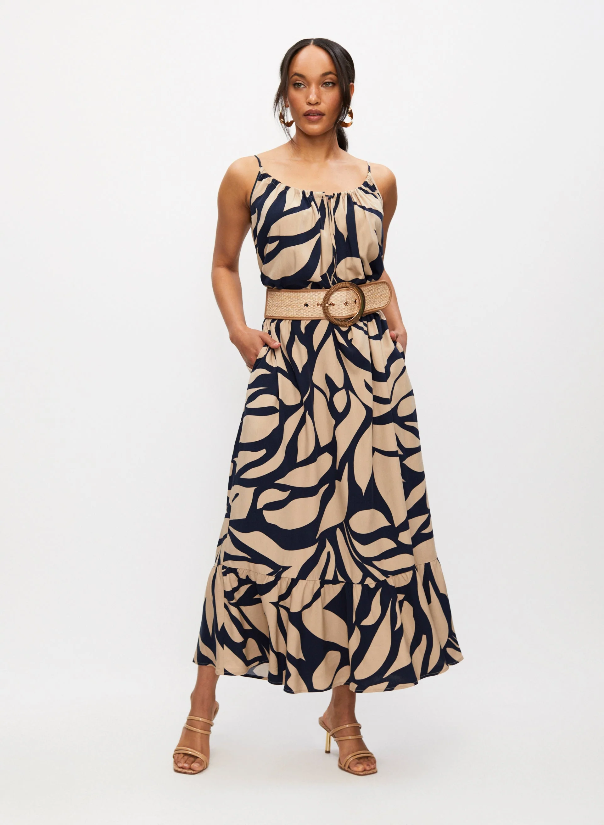 8343-tonal-leaf-print-maxi-dress-5.webp Tonal Leaf Print Maxi Dress