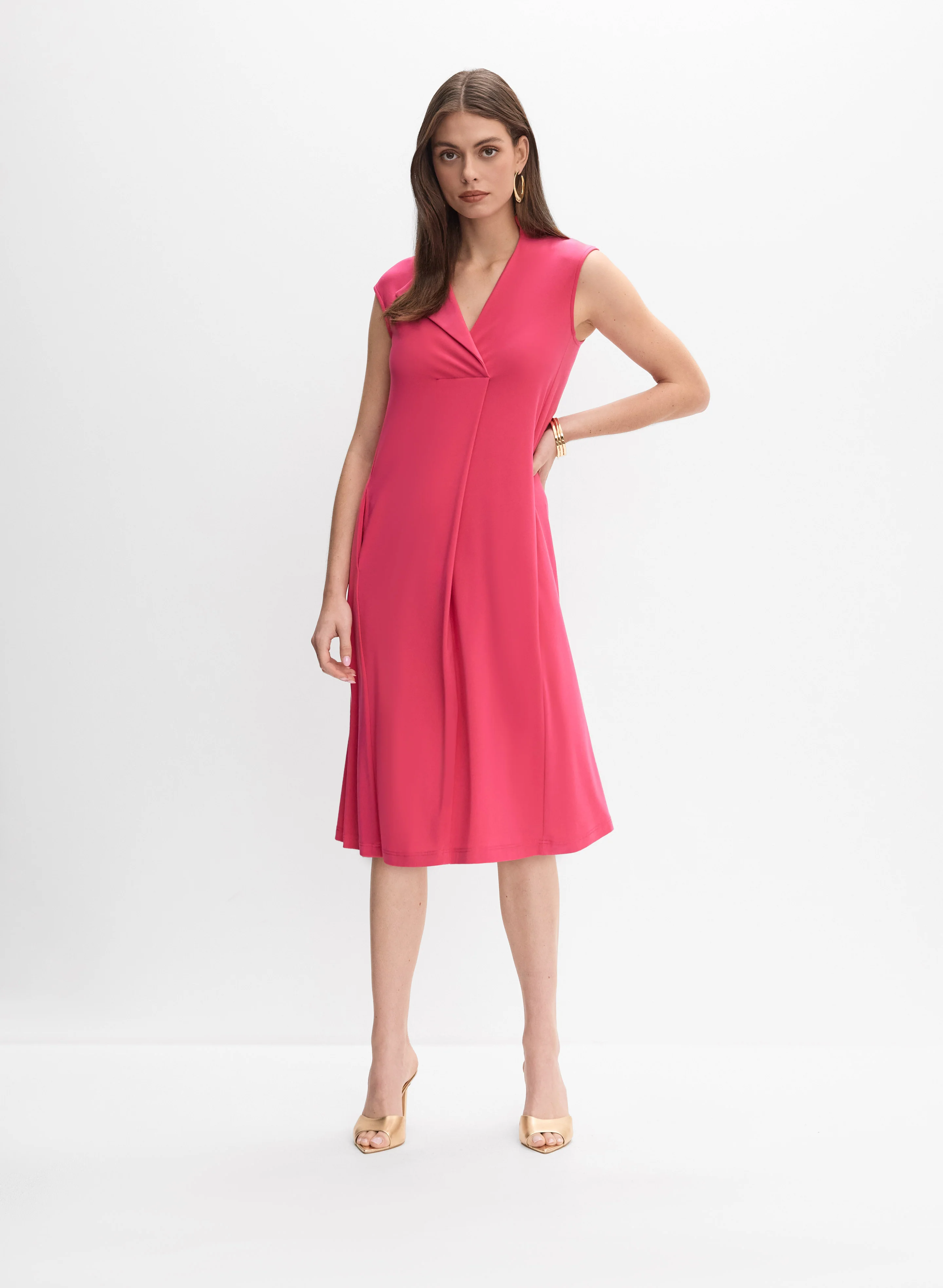 Day Sleeveless V-Neck
