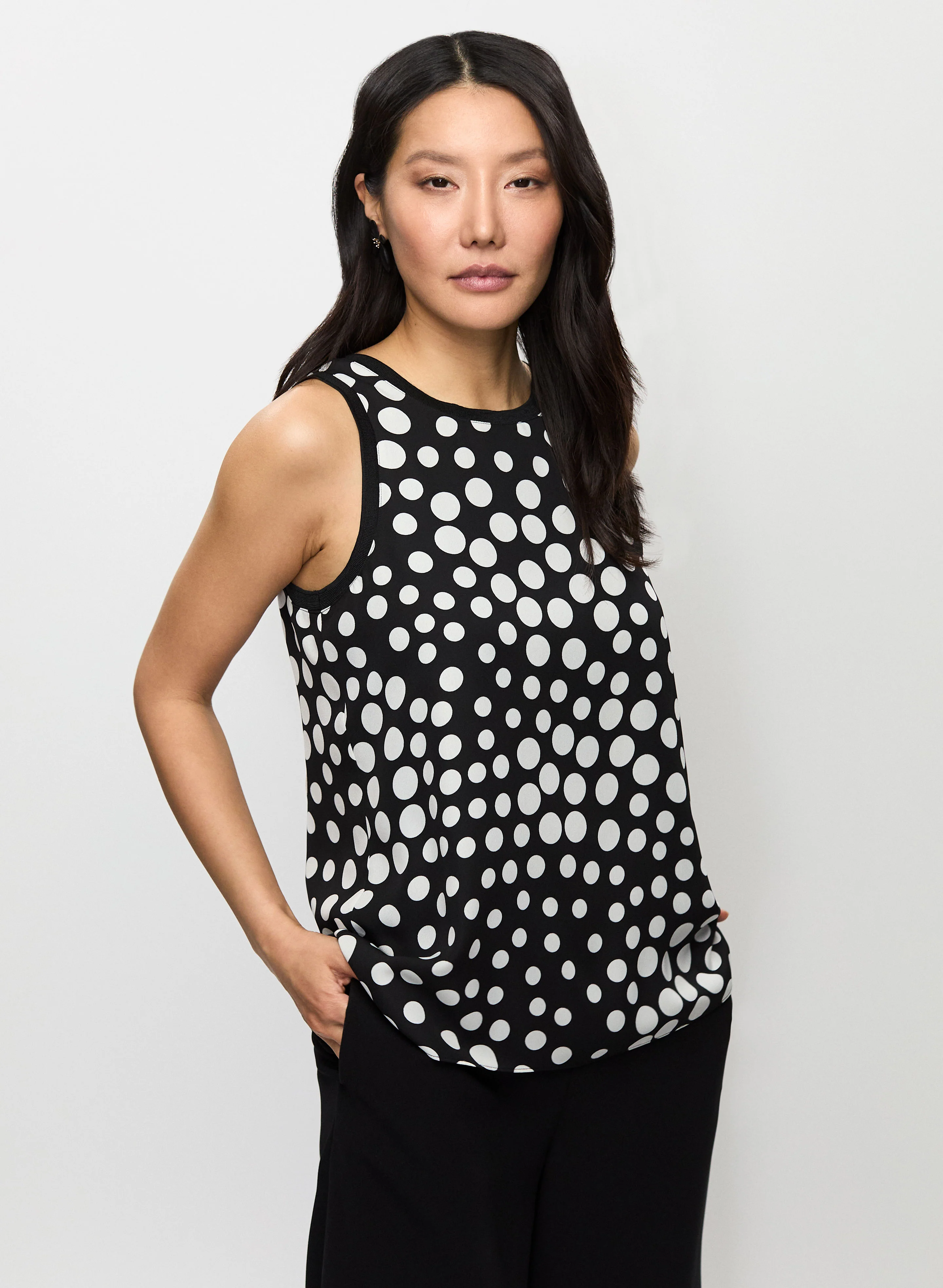 9362-sleeveless-polka-dot-blouse-5.webp Sleeveless Polka Dot Blouse