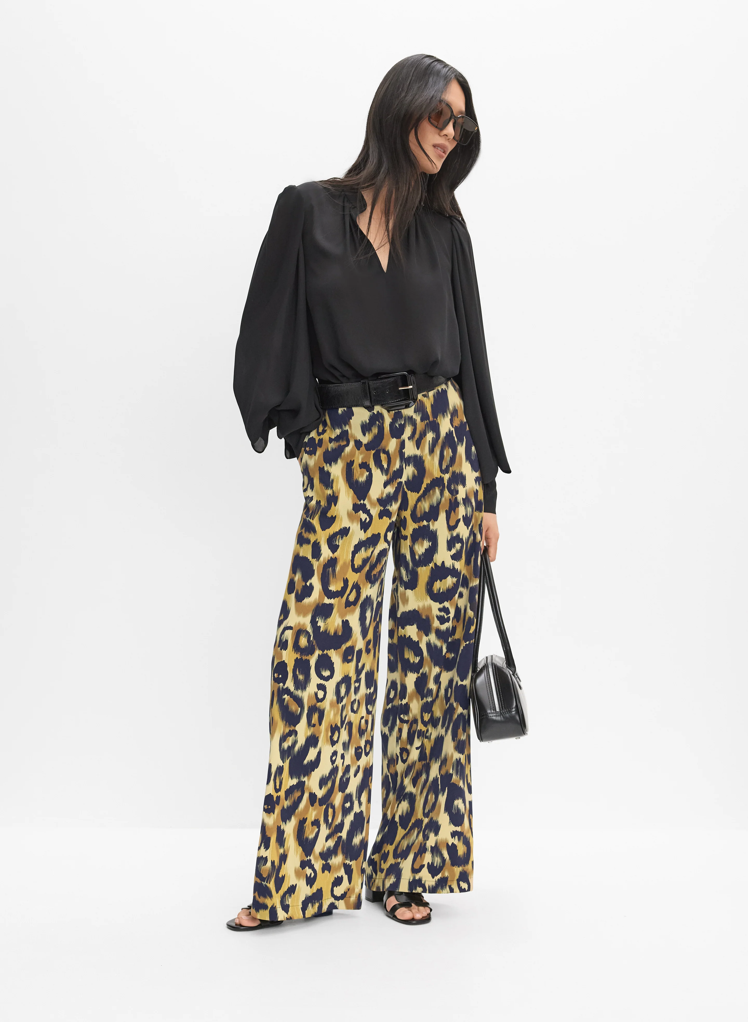 9451-leopard-print-wide-leg-pants-5.webp Leopard Print Wide-Leg Pants